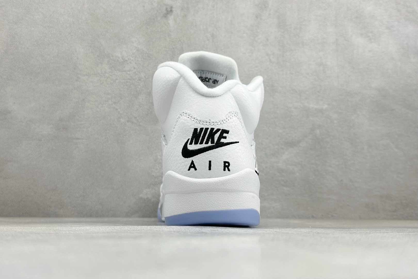 280 AD版Air Jordan 5 Retro 中帮复古篮球鞋 HQ7978-103