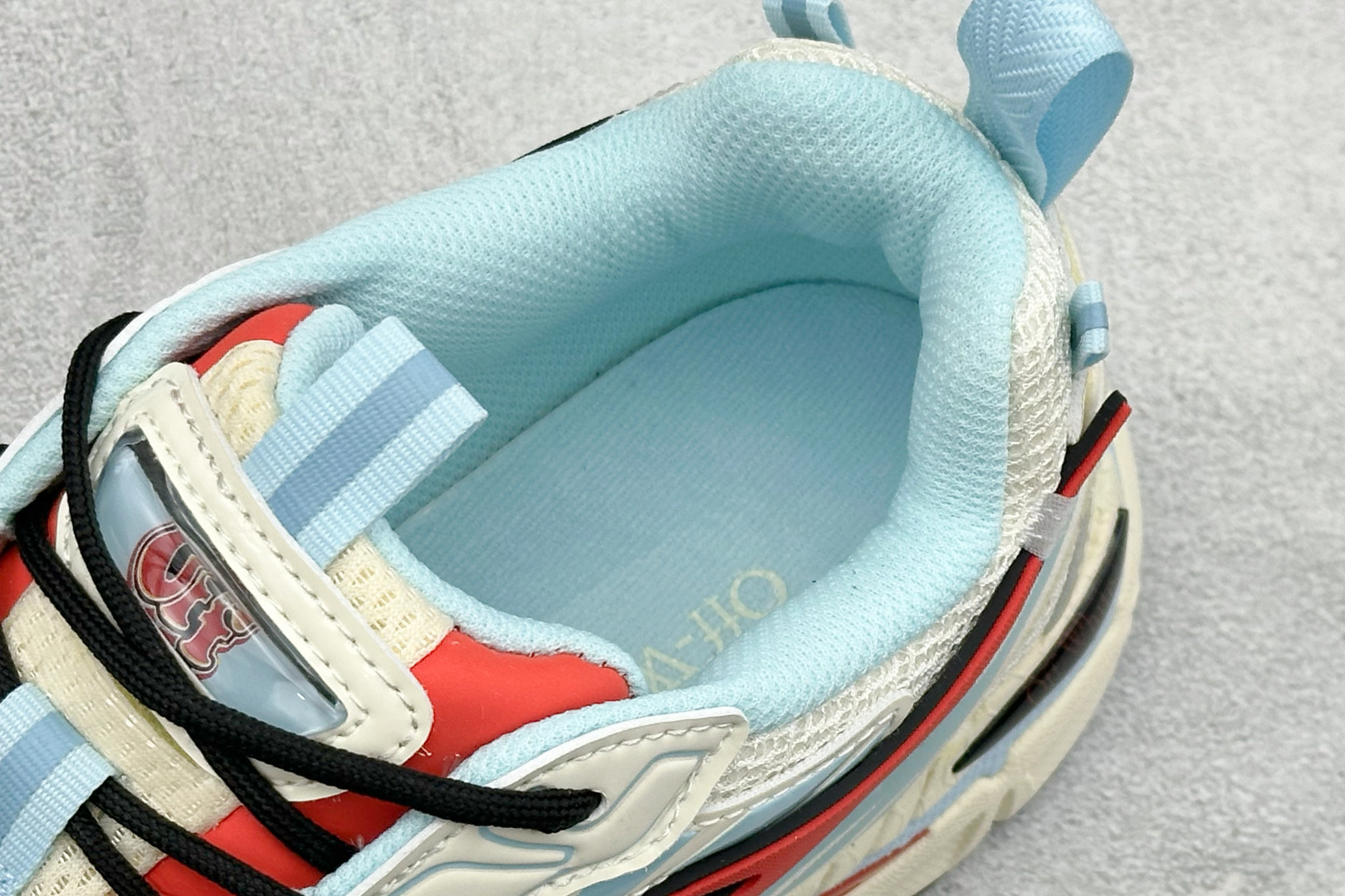 380 S版 Off-White 防滑耐磨透气性轻便跑鞋 OMIA295S26FAB005