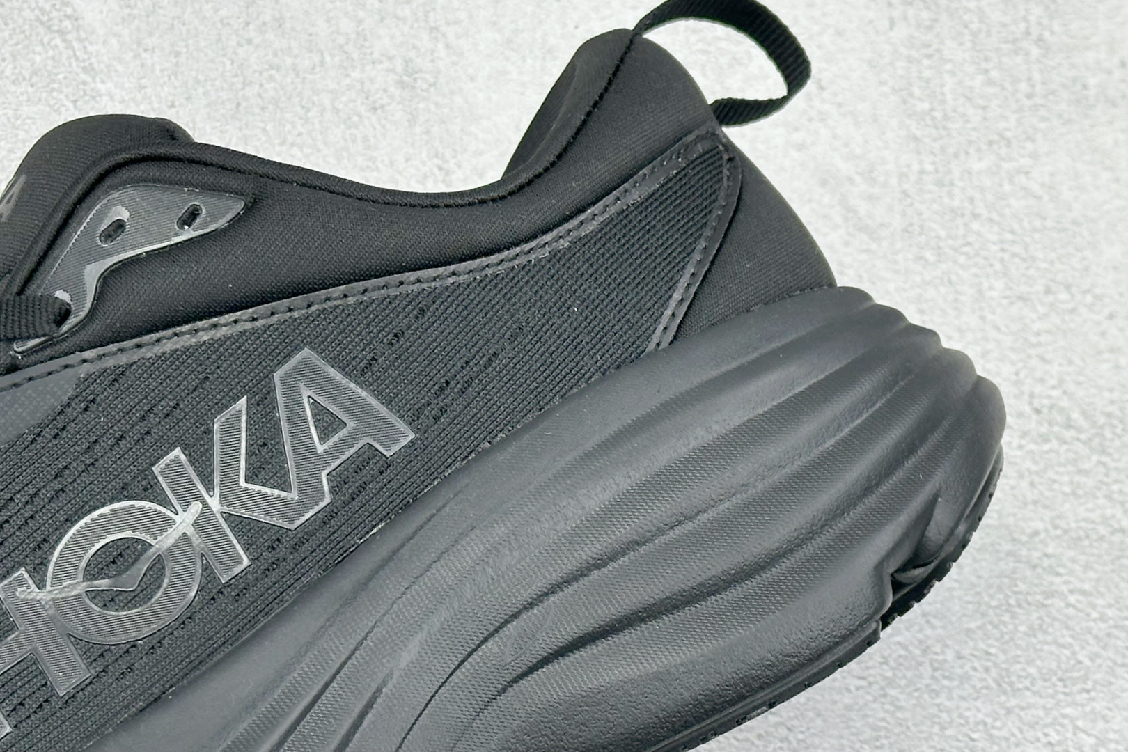 150 ST版HOKA ONE ONE Bondi8轻盈缓震长距离公路织物 低帮休闲城市通勤跑步鞋 1127952/BBLC