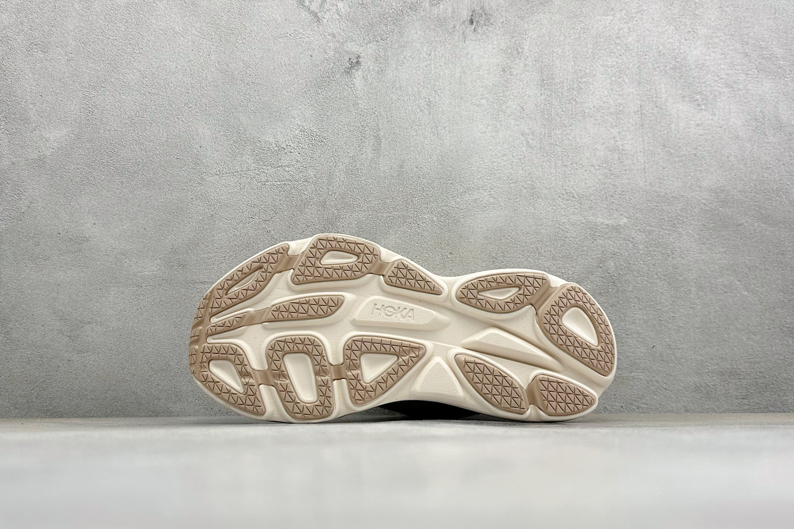 150 ST版HOKA ONE ONE Bondi8轻盈缓震长距离公路织物 低帮休闲城市通勤跑步鞋 1123202/SSEG
