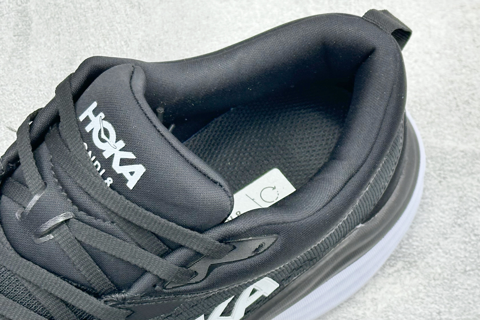 150 ST版HOKA ONE ONE Bondi8轻盈缓震长距离公路织物 低帮休闲城市通勤跑步鞋 1123202/BWHT-Chinese UA Cheap High Quatity Brand Clothes Bags handbags Sneakers wholesale wholesaler seller from China Factory suppliers Fashion Clothing Shoes best Quality Beautiful Price 150 ST版HOKA ONE ONE Bondi8轻盈缓震长距离公路织物 低帮休闲城市通勤跑步鞋 1123202/BWHT