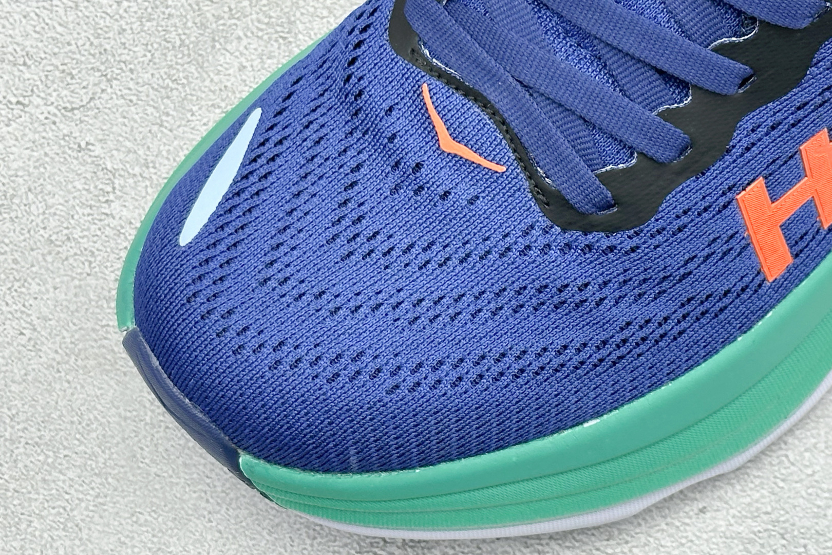 150 ST版HOKA ONE ONE Bondi8轻盈缓震长距离公路织物 低帮休闲城市通勤跑步鞋 1127952/OSBB-Chinese UA Cheap High Quatity Brand Clothes Bags handbags Sneakers wholesale wholesaler seller from China Factory suppliers Fashion Clothing Shoes best Quality Beautiful Price 150 ST版HOKA ONE ONE Bondi8轻盈缓震长距离公路织物 低帮休闲城市通勤跑步鞋 1127952/OSBB
