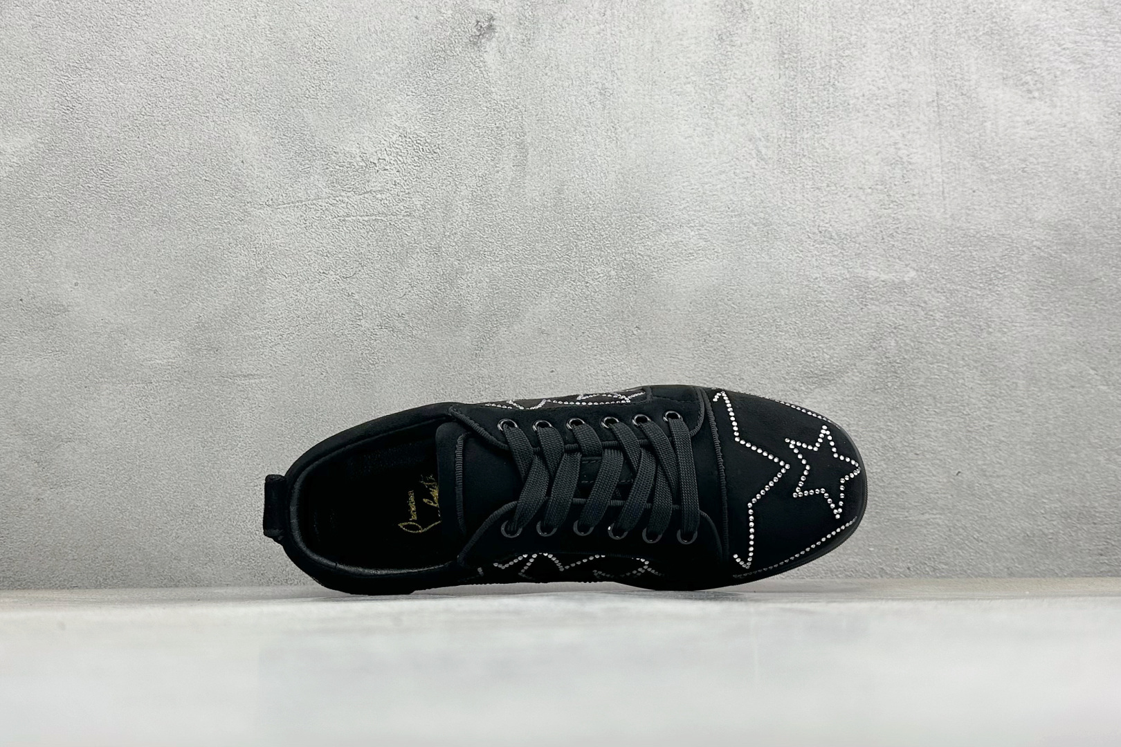 240 CL路铂廷 Louis Junior Spikes 圆头系带 低帮 时尚板鞋
