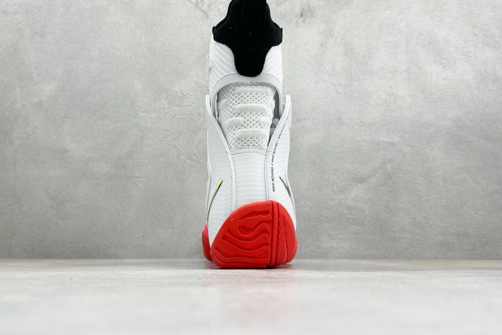 NIKE HYPERKO 2 高帮运动鞋继承者一代运动鞋 DJ4475-121