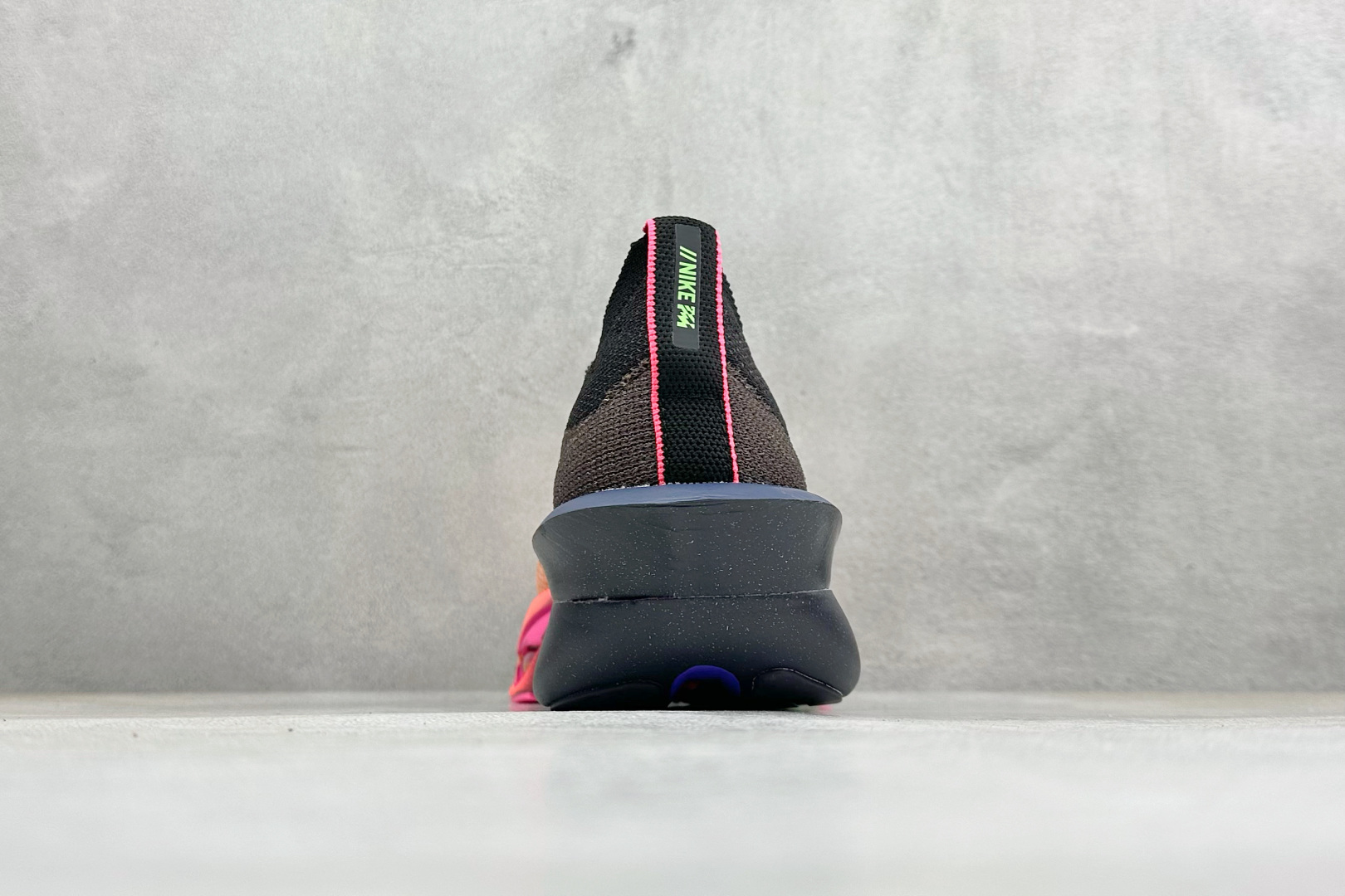 Nike Zoom VaporFly Next% 3 ”Prototype” 全新超级马拉松跑鞋 IO9573-800 Nike Zoom VaporFly Next% 3 ”Prototype” 全新超级马拉松跑鞋 IO9573-800