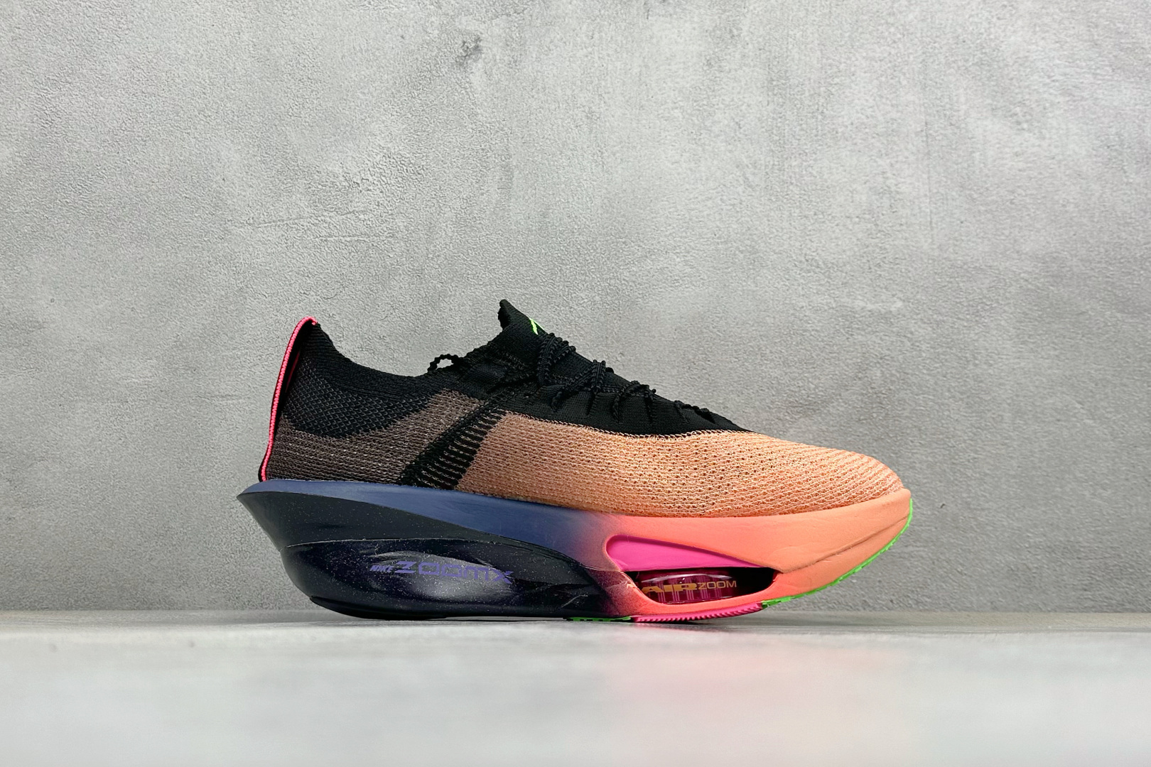 Nike Zoom VaporFly Next% 3 ”Prototype” 全新超级马拉松跑鞋 IO9573-800 Nike Zoom VaporFly Next% 3 ”Prototype” 全新超级马拉松跑鞋 IO9573-800