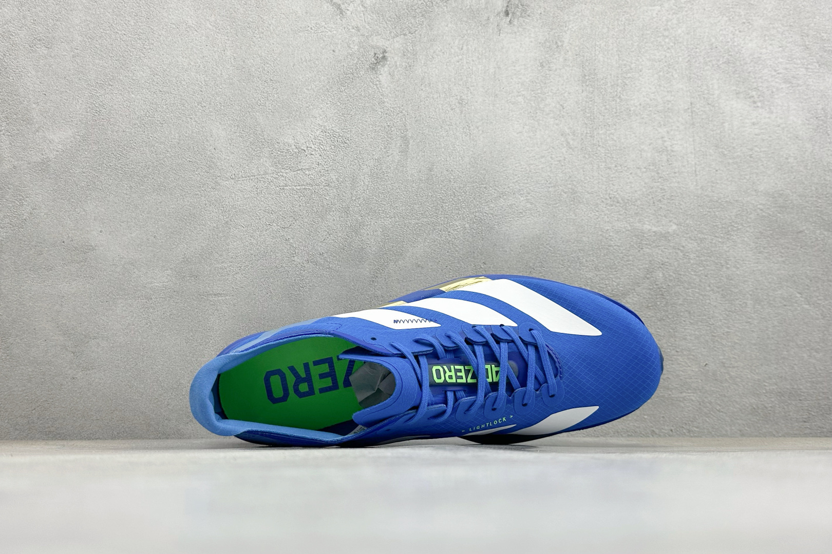 Adidas Adizero Adios 4 M 阿迪透气轻盈低帮跑步鞋 JP6622 Adidas Adizero Adios 4 M 阿迪透气轻盈低帮跑步鞋 JP6622