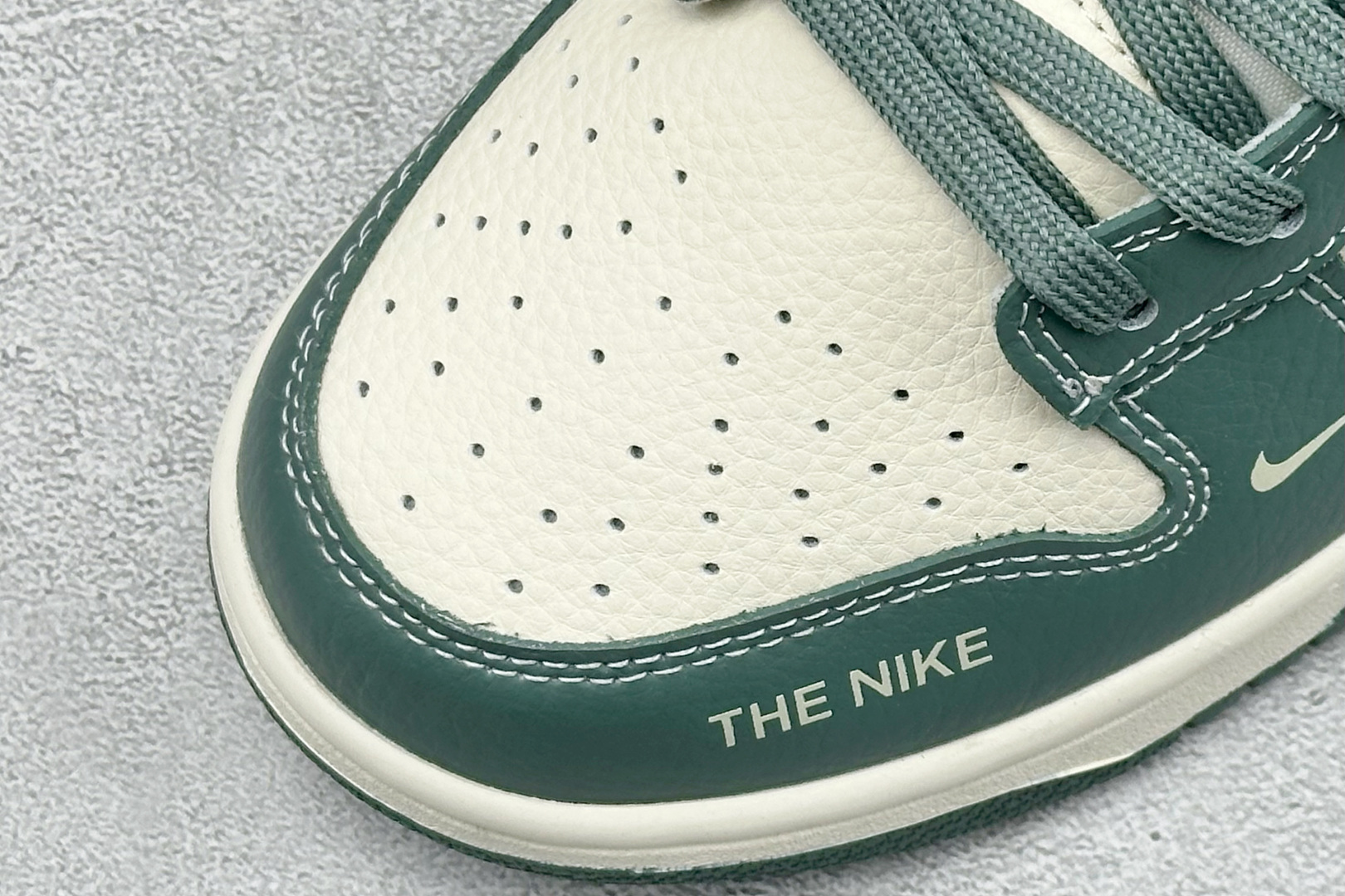 280 绿野迷彩 机能风潮 SB DUNK LOW 白绿撞色拼接 SL8888-003