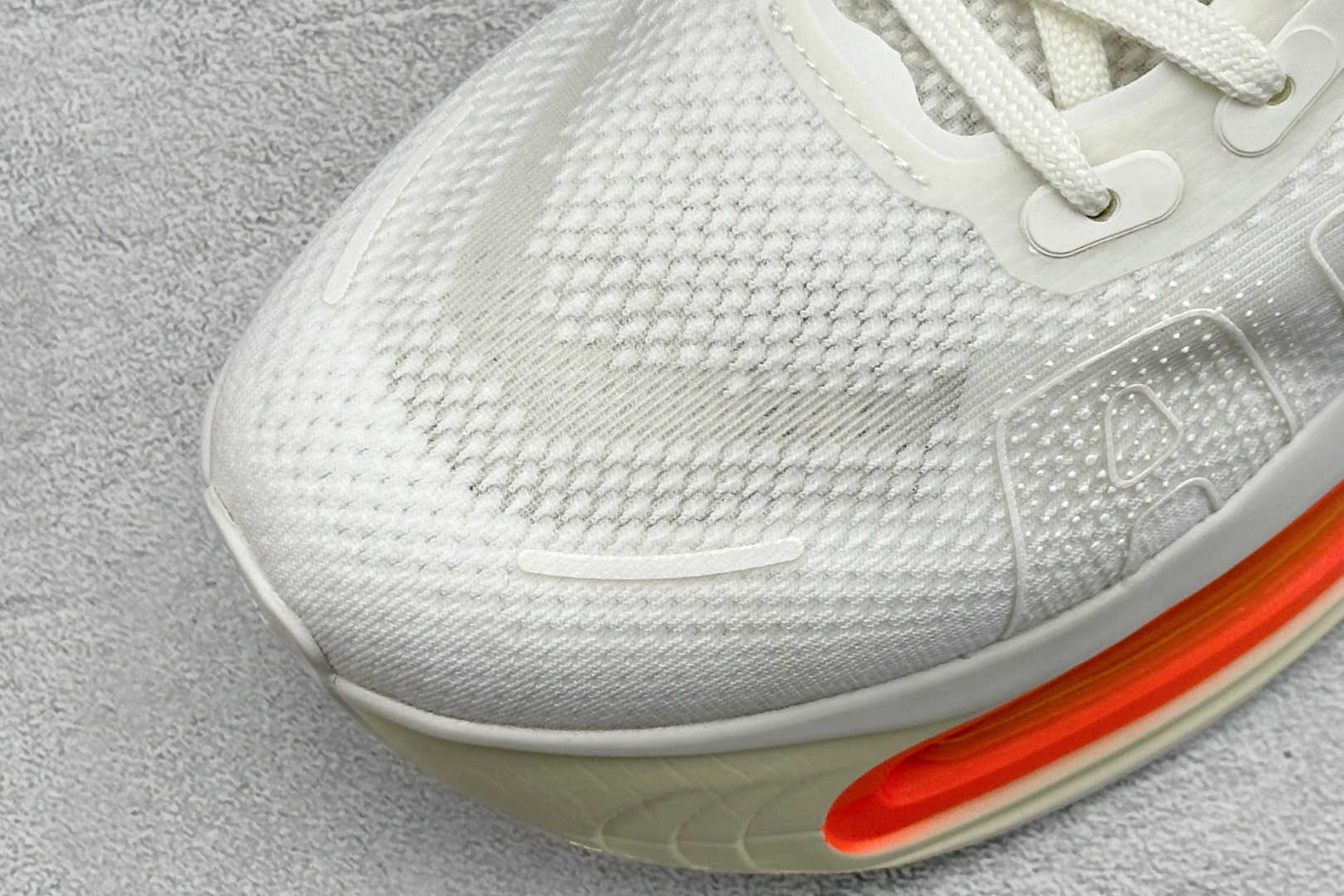 YH版Nike Air Zoom Zoom Premium 耐克网面厚底气垫跑鞋 FN8453-037 YH版Nike Air Zoom Zoom Premium 耐克网面厚底气垫跑鞋 FN8453-037