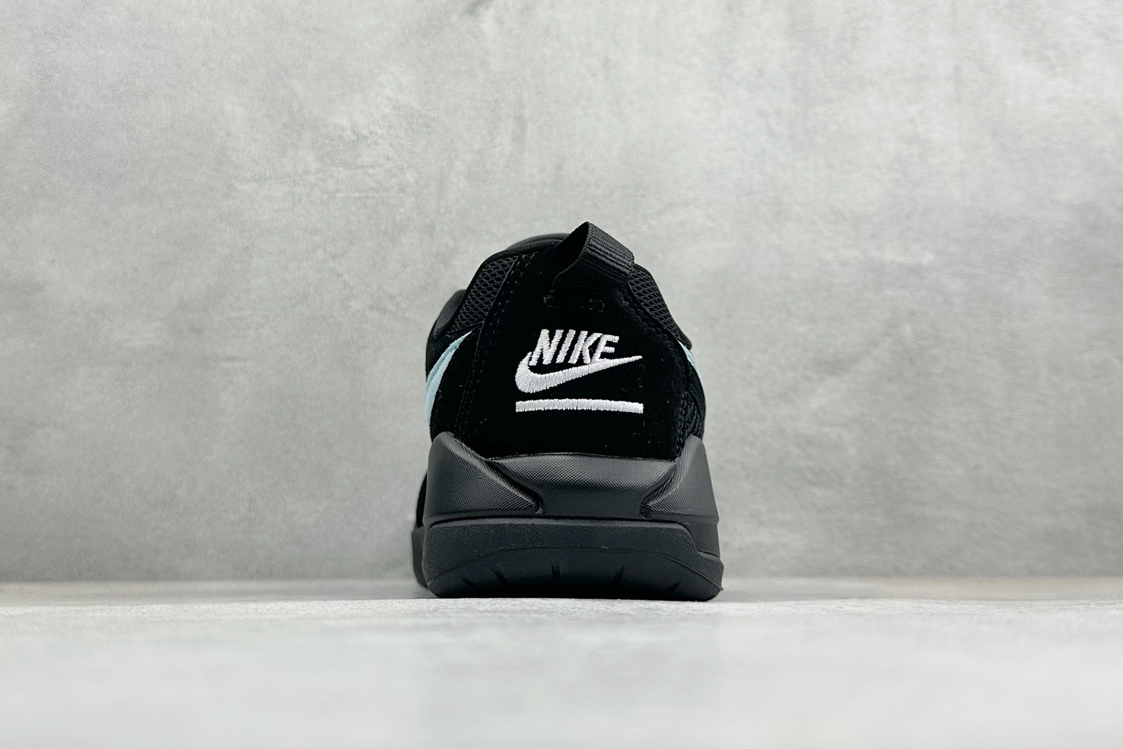 AD版Jordan CMFT ERA 舒适简约低帮运动板鞋 HJ6777-002 AD版Jordan CMFT ERA 舒适简约低帮运动板鞋 HJ6777-002