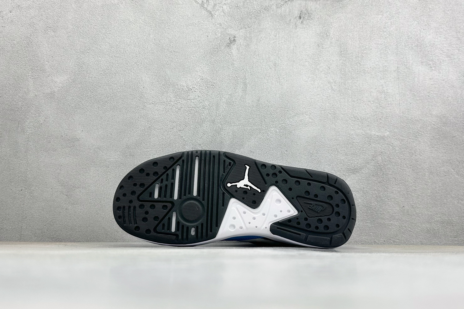 AD版Jordan CMFT ERA 舒适简约低帮运动板鞋 HJ6777-004
