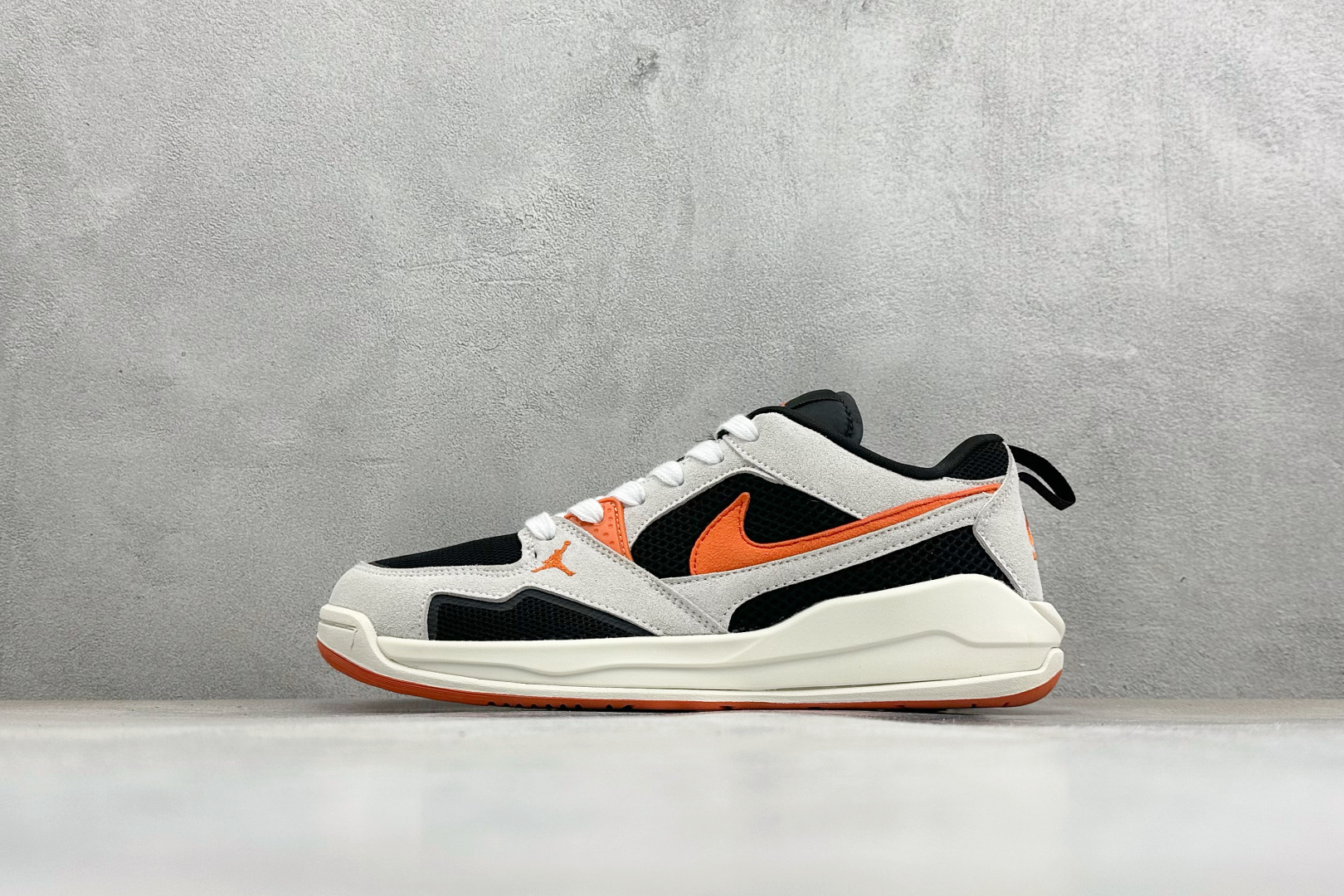AD版Jordan CMFT ERA 舒适简约低帮运动板鞋 HJ6777-018 AD版Jordan CMFT ERA 舒适简约低帮运动板鞋 HJ6777-018