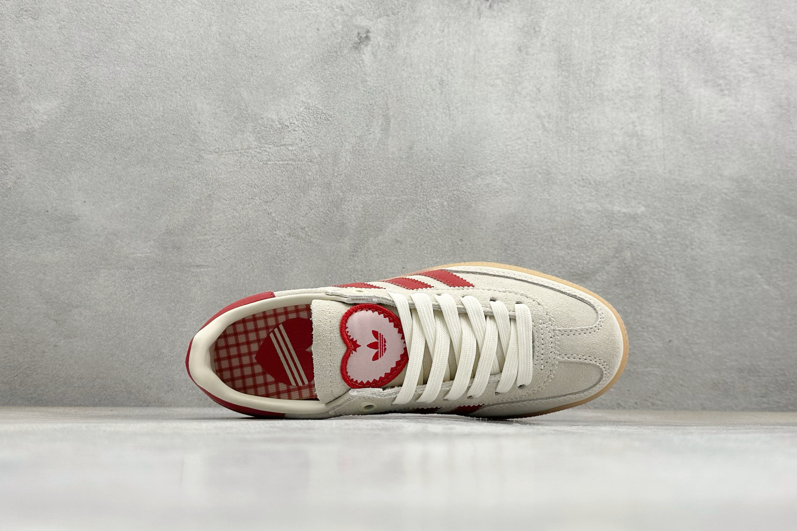 HZ版Adidas Handball Spezial 阿迪达斯经典复古休闲板鞋 KH9044 HZ版Adidas Handball Spezial 阿迪达斯经典复古休闲板鞋 KH9044