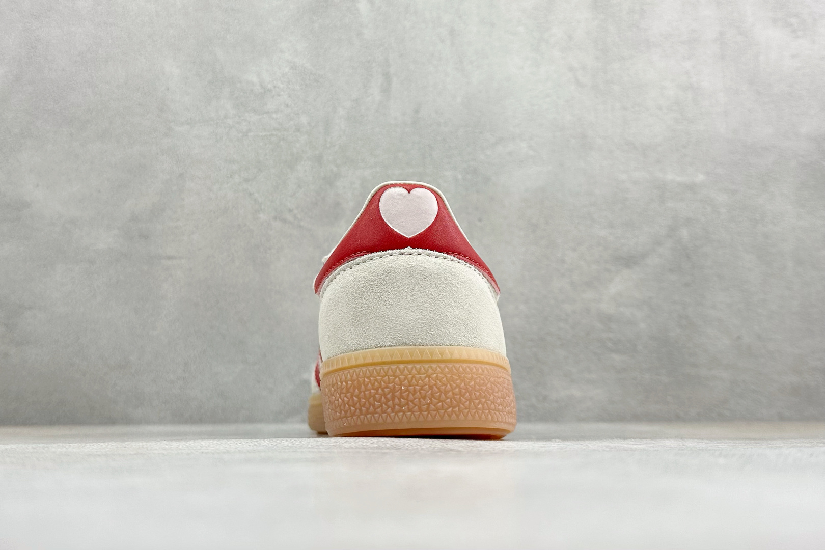 HZ版Adidas Handball Spezial 阿迪达斯经典复古休闲板鞋 KH9044 HZ版Adidas Handball Spezial 阿迪达斯经典复古休闲板鞋 KH9044