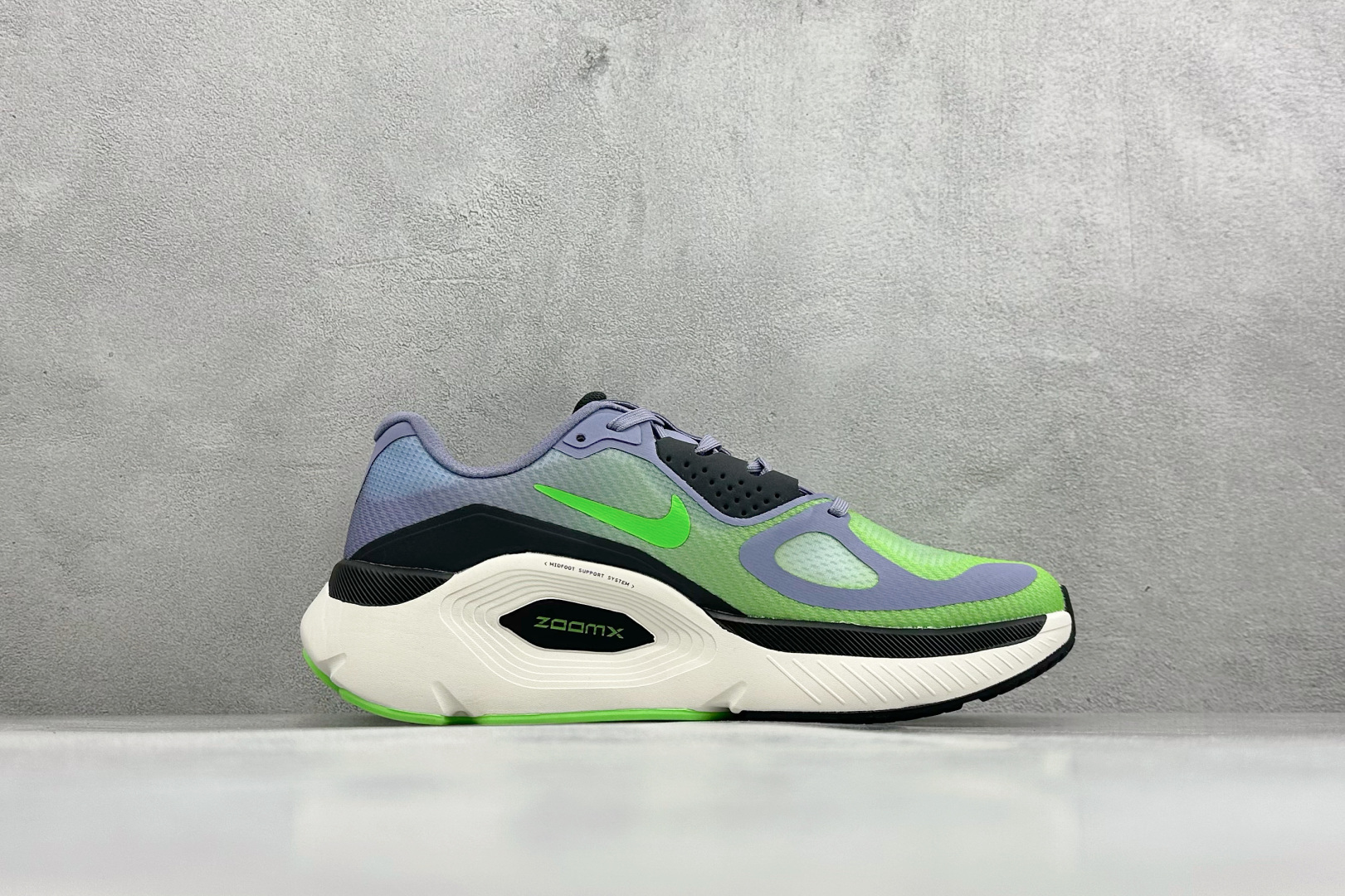 NIKE STRUCTURE PLUS 耐克 舒适减震防滑 低帮跑步鞋全掌ReactX泡绵中底 前掌和后