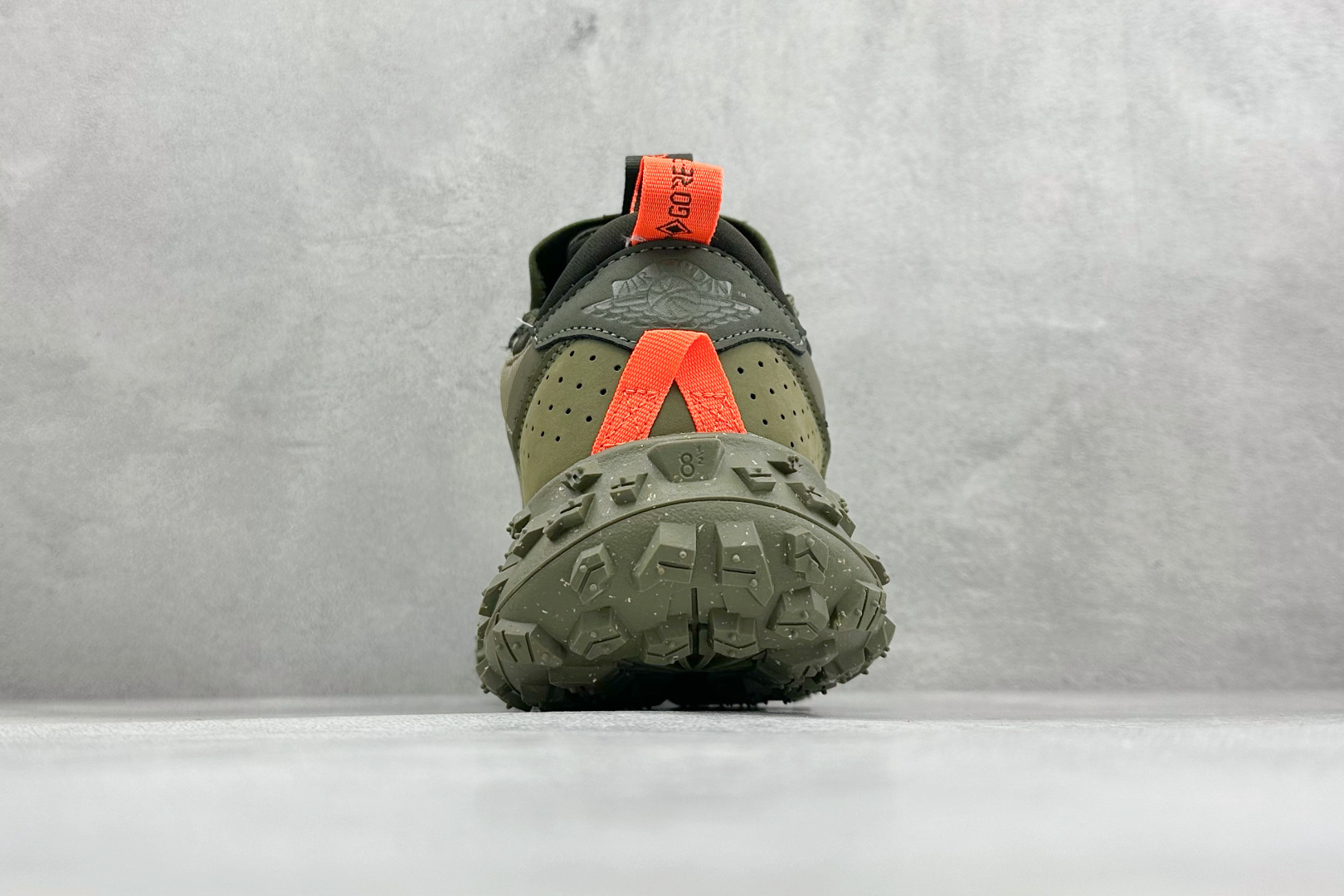 Jordan Air Jordan 1 Element Gore-Tex 低帮跑步鞋 Air Jordan 1 Low Element Gore-Tex “Medium Olive” FV4227-201 Jordan Air Jordan 1 Element Gore-Tex 低帮跑步鞋 Air Jordan 1 Low Element Gore-Tex “Medium Olive” FV4227-201
