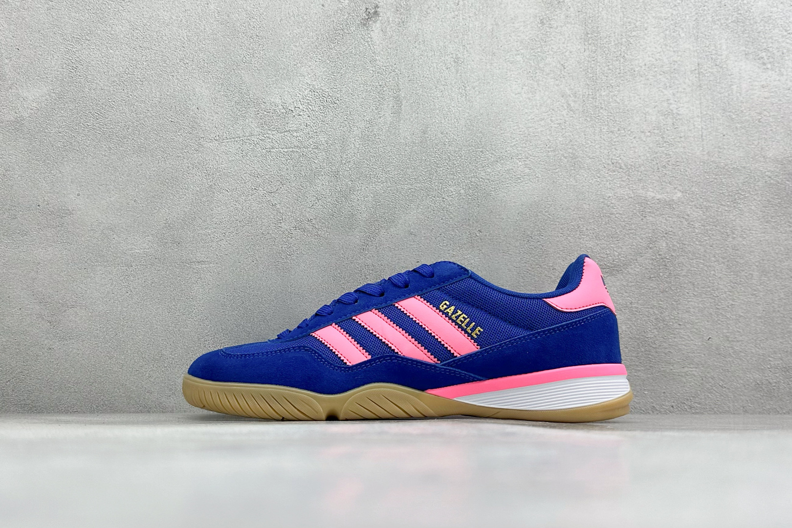 Adidas Originals BerMuda 三叶草复古休闲防滑耐磨低帮板鞋 JR3838 Adidas Originals BerMuda 三叶草复古休闲防滑耐磨低帮板鞋 JR3838