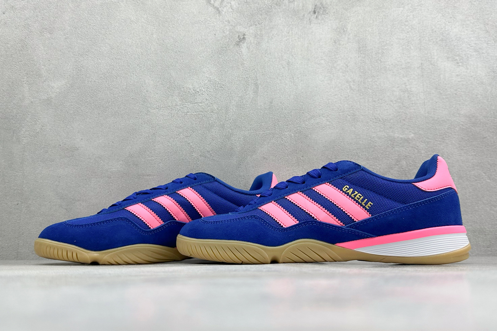 Adidas Originals BerMuda 三叶草复古休闲防滑耐磨低帮板鞋 JR3838 Adidas Originals BerMuda 三叶草复古休闲防滑耐磨低帮板鞋 JR3838
