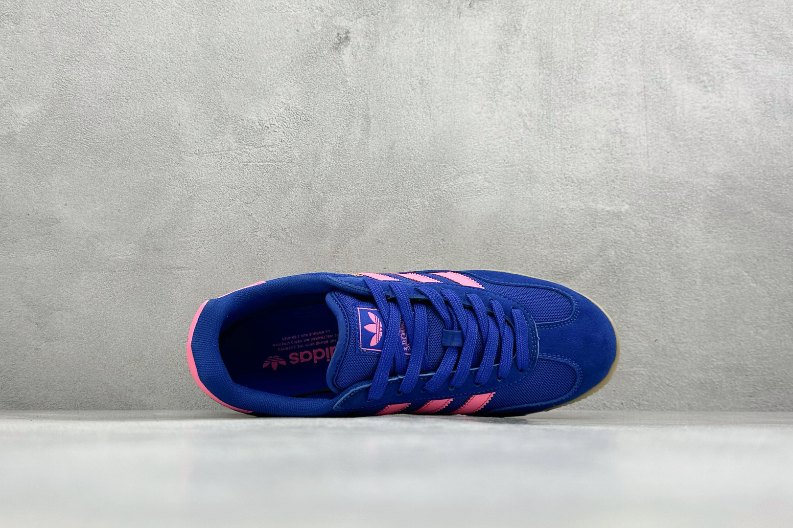 Adidas Originals BerMuda 三叶草复古休闲防滑耐磨低帮板鞋 JR3838 Adidas Originals BerMuda 三叶草复古休闲防滑耐磨低帮板鞋 JR3838