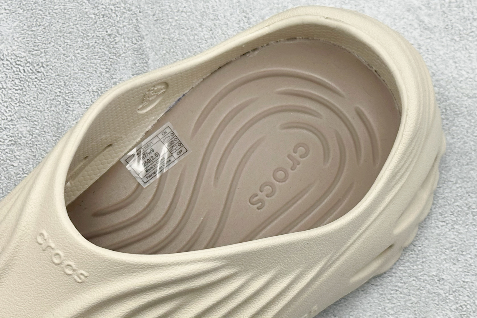 120 K版Crocs Classic Cl卡洛驰 旋风波波 205089-066