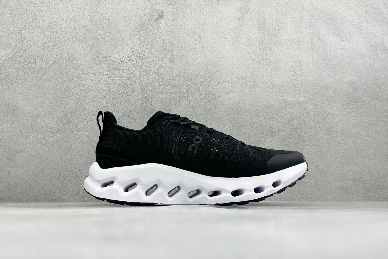 180 XY版On昂跑Cloudsurfer Trail Trail 舒适防滑支撑低帮跑步鞋 3WE1011-Chinese UA Cheap High Quatity Brand Clothes Bags handbags Sneakers wholesale wholesaler seller from China Factory suppliers Fashion Clothing Shoes best Quality Beautiful Price 180 XY版On昂跑Cloudsurfer Trail Trail 舒适防滑支撑低帮跑步鞋 3WE1011