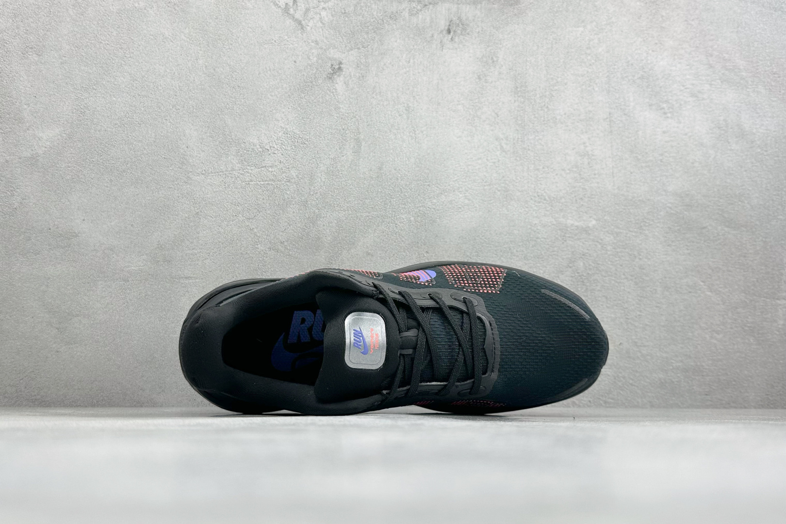 GS版Nike VOMERO PREMIUM 耐克 舒适减震防滑 低帮跑步鞋 全掌ReactX泡绵中底 HM5973-002 GS版Nike VOMERO PREMIUM 耐克 舒适减震防滑 低帮跑步鞋 全掌ReactX泡绵中底 HM5973-002
