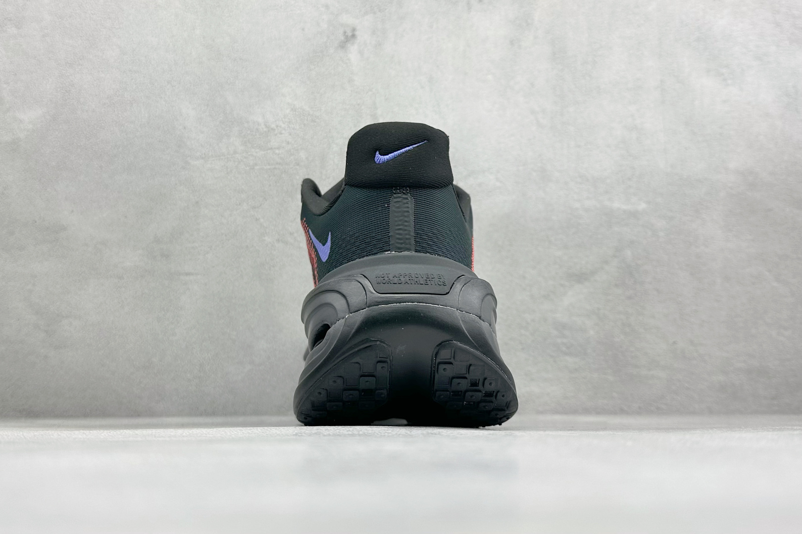GS版Nike VOMERO PREMIUM 耐克 舒适减震防滑 低帮跑步鞋 全掌ReactX泡绵中底 HM5973-002 GS版Nike VOMERO PREMIUM 耐克 舒适减震防滑 低帮跑步鞋 全掌ReactX泡绵中底 HM5973-002