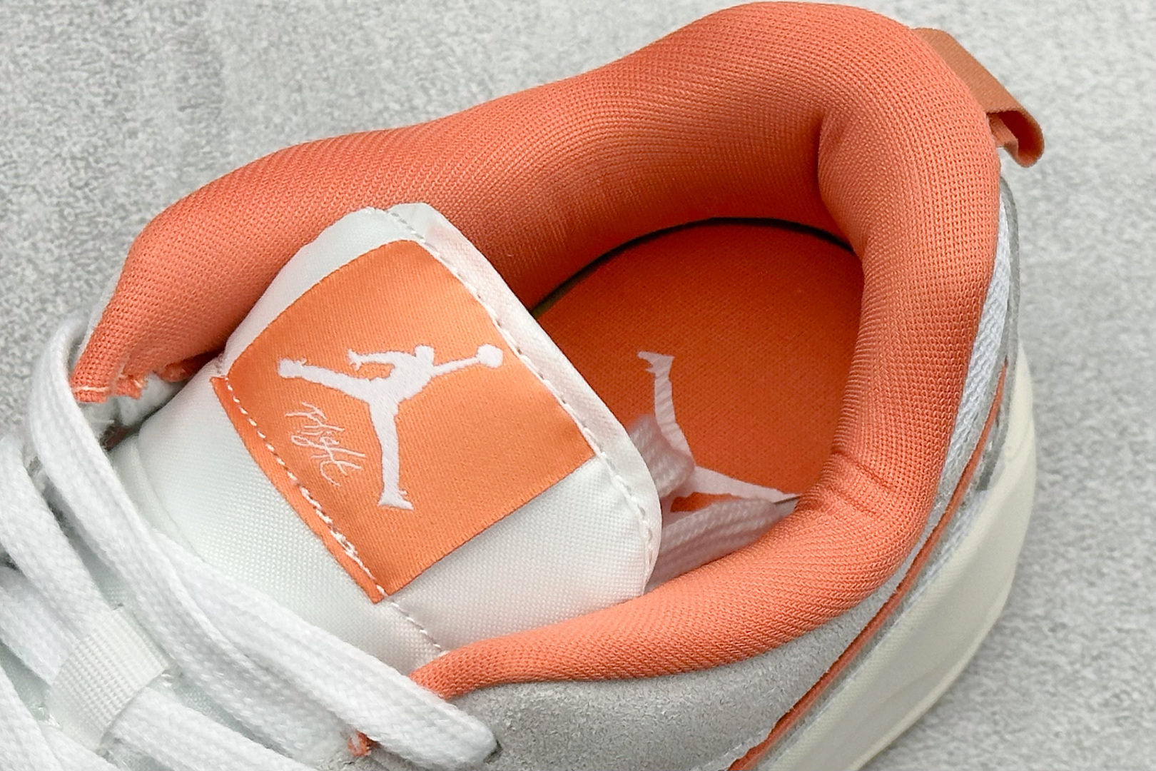 190 AD版Jordan CMFT ERA 舒适简约低帮运动板鞋 鞋面大面积的网眼透气性拉满 中底的大面积泡棉超级舒适 HJ6778-108-Chinese UA Cheap High Quatity Brand Clothes Bags handbags Sneakers wholesale wholesaler seller from China Factory suppliers Fashion Clothing Shoes best Quality Beautiful Price 190 AD版Jordan CMFT ERA 舒适简约低帮运动板鞋 鞋面大面积的网眼透气性拉满 中底的大面积泡棉超级舒适 HJ6778-108