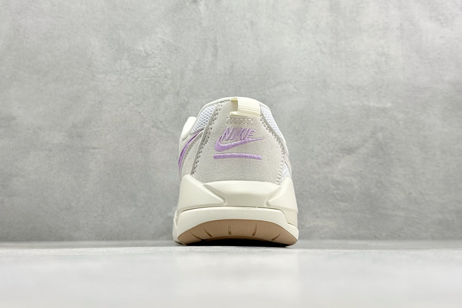 AD版Jordan CMFT ERA 舒适简约低帮运动板鞋 HQ0506-105 AD版Jordan CMFT ERA 舒适简约低帮运动板鞋 HQ0506-105