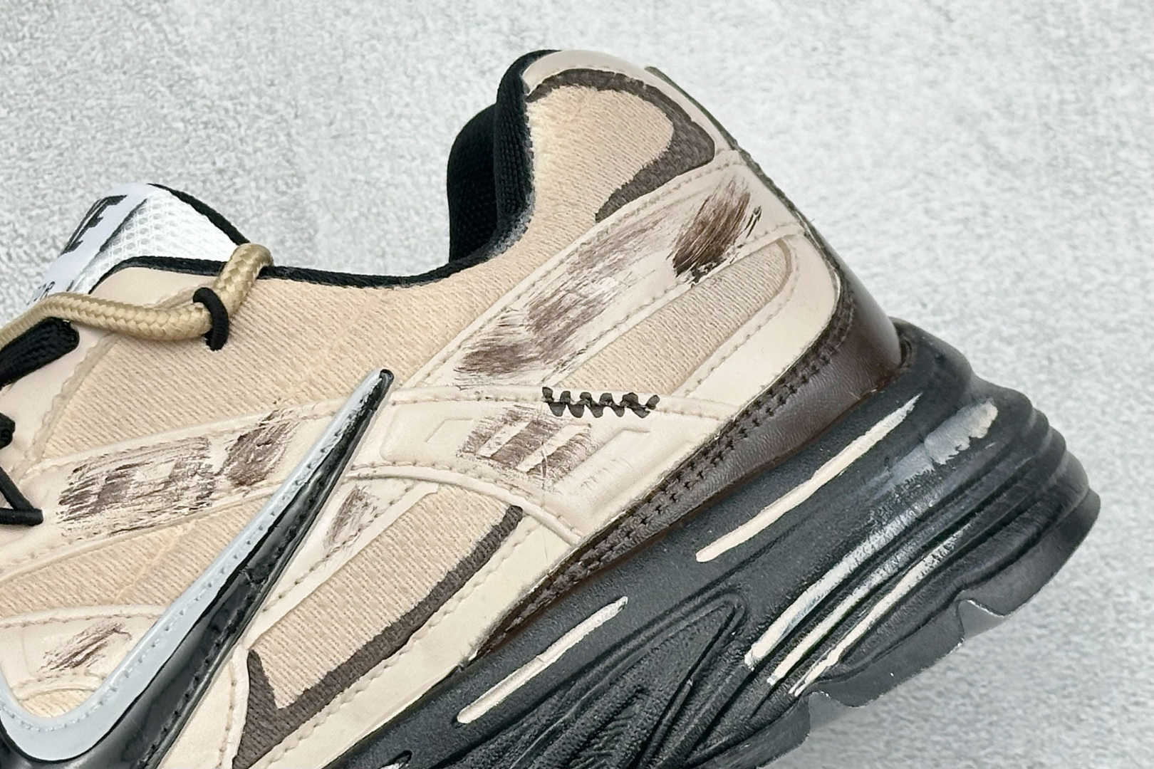 NIKE INITIATOR创始者系列复古休闲运动舒适跑鞋 394055-100