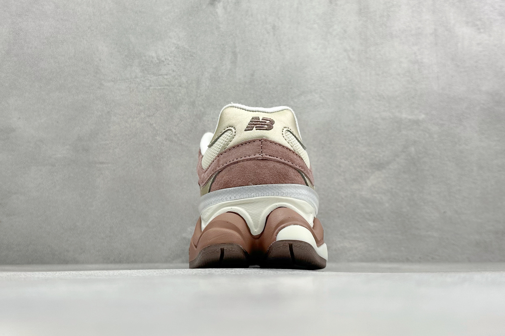 210 New Balance 9060系列 新百伦 复古休闲运动慢跑鞋 U9060ERP-Chinese UA Cheap High Quatity Brand Clothes Bags handbags Sneakers wholesale wholesaler seller from China Factory suppliers Fashion Clothing Shoes best Quality Beautiful Price 210 New Balance 9060系列 新百伦 复古休闲运动慢跑鞋 U9060ERP