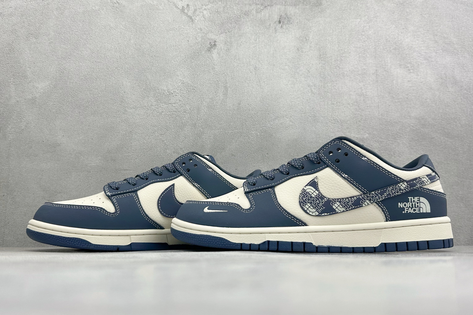 Nike SB Dunk Low“ 北面联名——水墨蓝” 周年高端定制 低帮休闲板鞋 DG2025-003-Top High Quatity Cheap Sneakers Fashion Clothing Clothes Bags handbags Shoes of all Brand wholesale With The best Quality And Beautiful Price from China Factory Chinese suppliers wholesaler seller Nike SB Dunk Low“ 北面联名——水墨蓝” 周年高端定制 低帮休闲板鞋 DG2025-003
