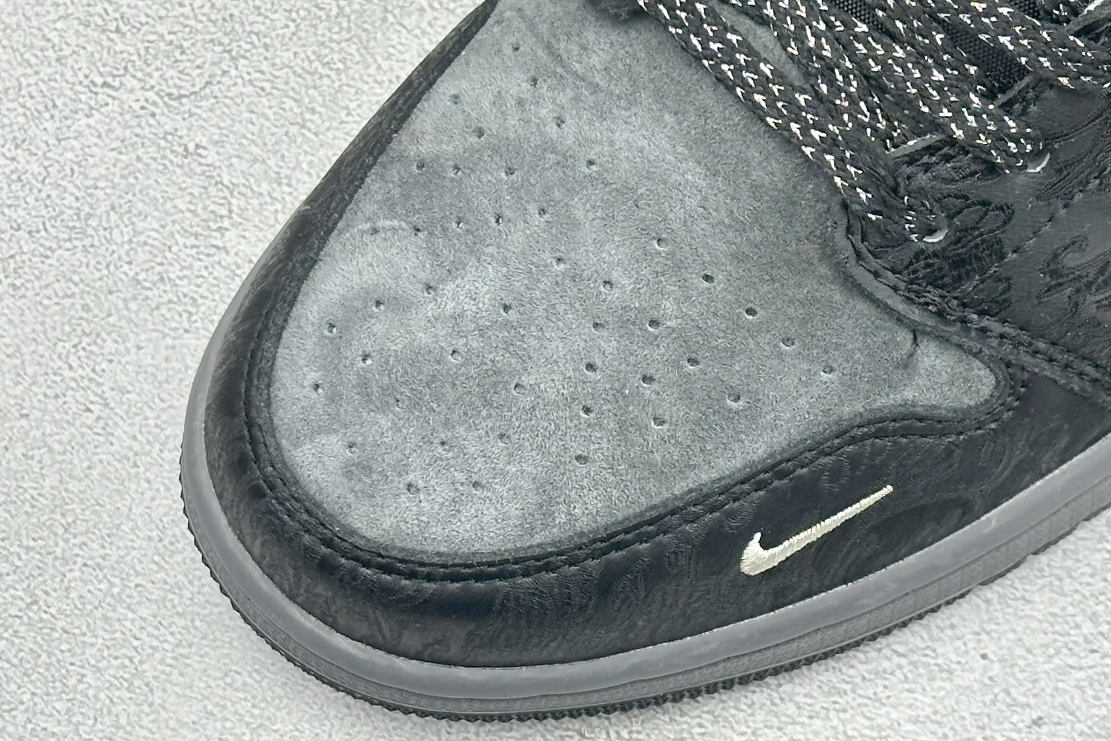 Travis Scott x AJ1 x Stüssy三方联名黑灰低帮 LD8888-015-Top High Quatity Cheap Sneakers Fashion Clothing Clothes Bags handbags Shoes of all Brand wholesale With The best Quality And Beautiful Price from China Factory Chinese suppliers wholesaler seller Travis Scott x AJ1 x Stüssy三方联名黑灰低帮 LD8888-015