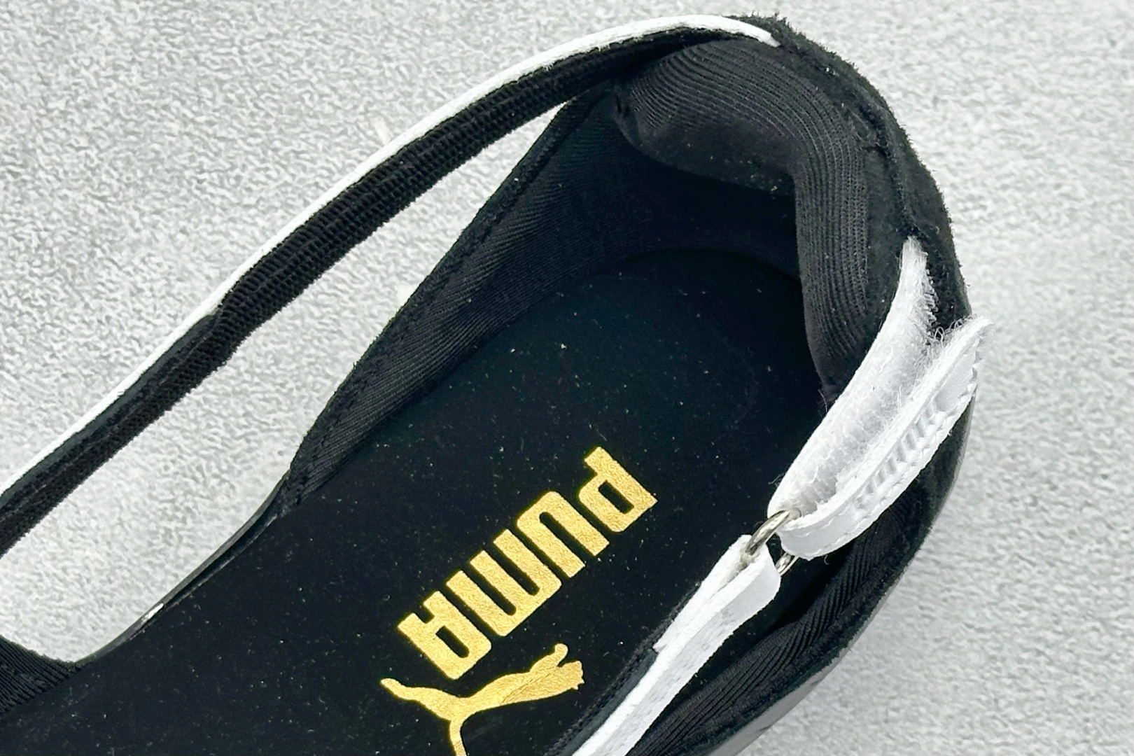 FX版PUMA Speedcat 芭蕾薄底 柔软舒适 平底复古运动休闲鞋 404839-01-Top High Quatity Cheap Sneakers Fashion Clothing Clothes Bags handbags Shoes of all Brand wholesale With The best Quality And Beautiful Price from China Factory Chinese suppliers wholesaler seller FX版PUMA Speedcat 芭蕾薄底 柔软舒适 平底复古运动休闲鞋 404839-01