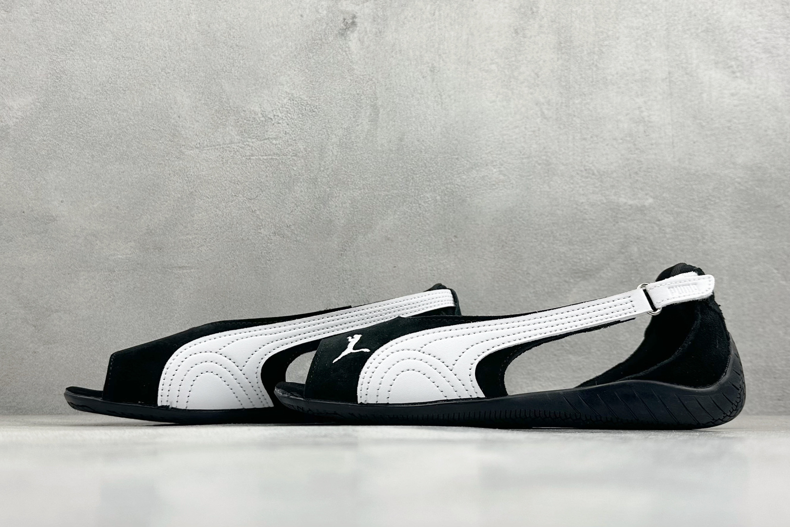 FX版PUMA Speedcat 芭蕾薄底 柔软舒适 平底复古运动休闲鞋 404839-01-Top High Quatity Cheap Sneakers Fashion Clothing Clothes Bags handbags Shoes of all Brand wholesale With The best Quality And Beautiful Price from China Factory Chinese suppliers wholesaler seller FX版PUMA Speedcat 芭蕾薄底 柔软舒适 平底复古运动休闲鞋 404839-01