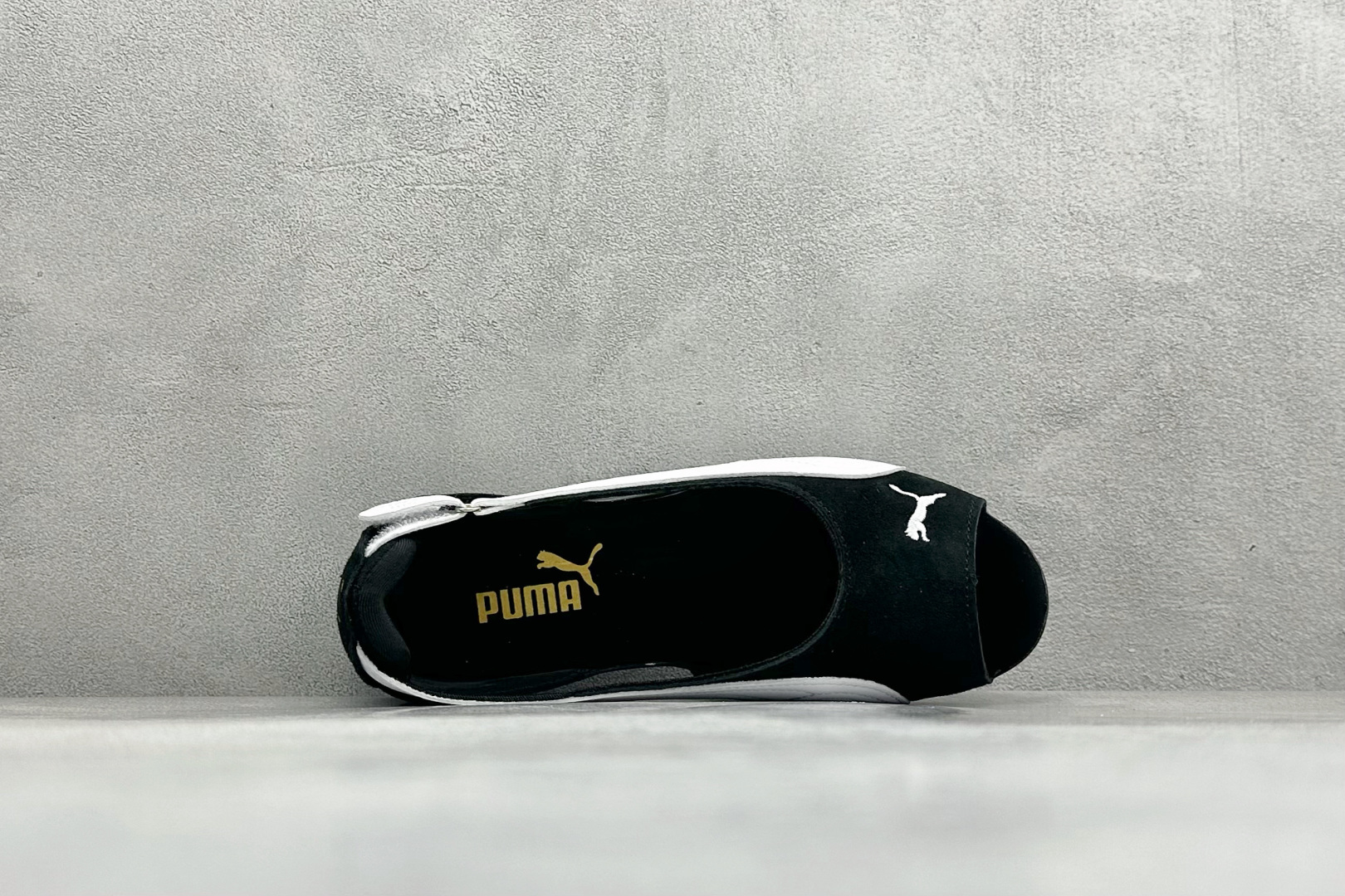FX版PUMA Speedcat 芭蕾薄底 柔软舒适 平底复古运动休闲鞋 404839-01-Top High Quatity Cheap Sneakers Fashion Clothing Clothes Bags handbags Shoes of all Brand wholesale With The best Quality And Beautiful Price from China Factory Chinese suppliers wholesaler seller FX版PUMA Speedcat 芭蕾薄底 柔软舒适 平底复古运动休闲鞋 404839-01