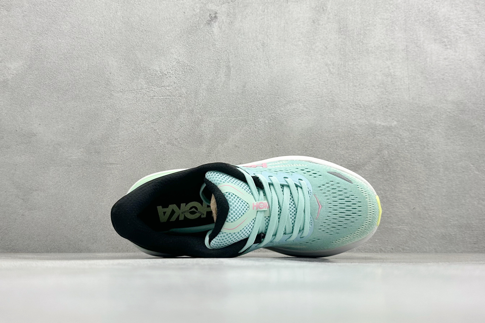 170 ST版HOKA ONE ONE Bondi 9 复古舒适防滑耐磨低帮山地户外跑步鞋 1162014/BTF