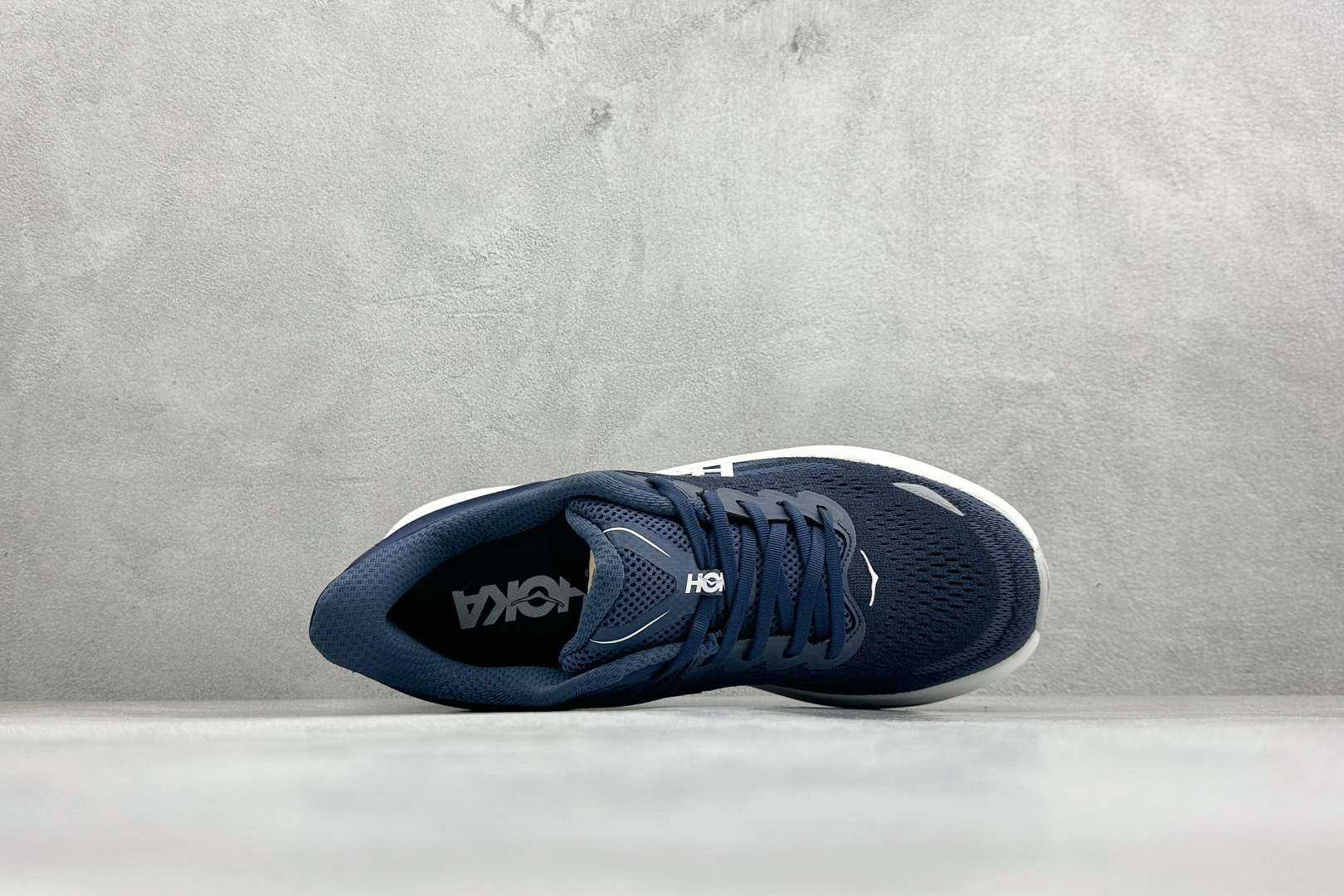 170 ST版HOKA ONE ONE Bondi 9 复古舒适防滑耐磨低帮山地户外跑步鞋 1162011/VYN-Chinese UA Cheap High Quatity Brand Clothes Bags handbags Sneakers wholesale wholesaler seller from China Factory suppliers Fashion Clothing Shoes best Quality Beautiful Price 170 ST版HOKA ONE ONE Bondi 9 复古舒适防滑耐磨低帮山地户外跑步鞋 1162011/VYN