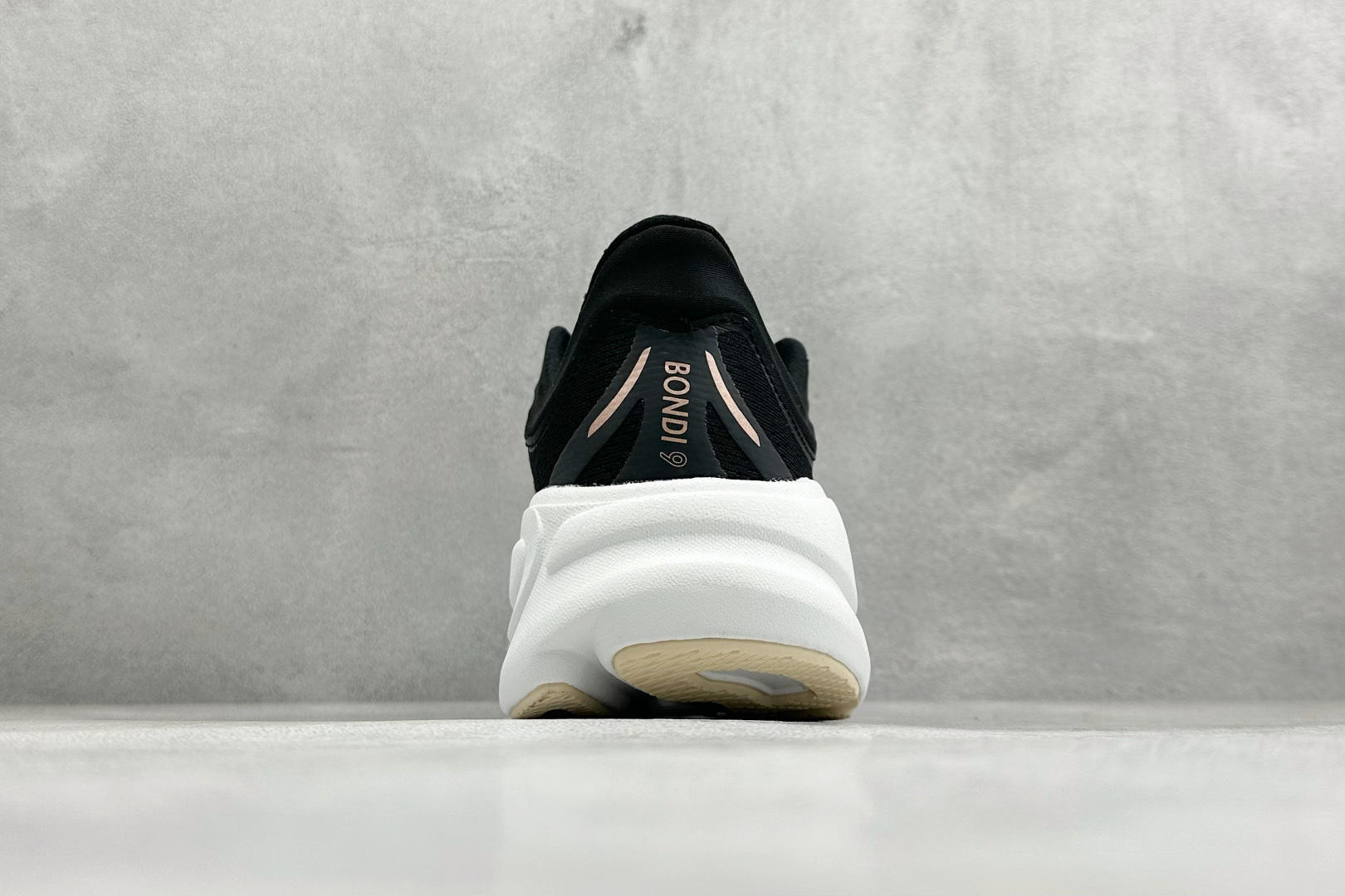 170 ST版HOKA ONE ONE Bondi 9 复古舒适防滑耐磨低帮山地户外跑步鞋 1162012/BRGL