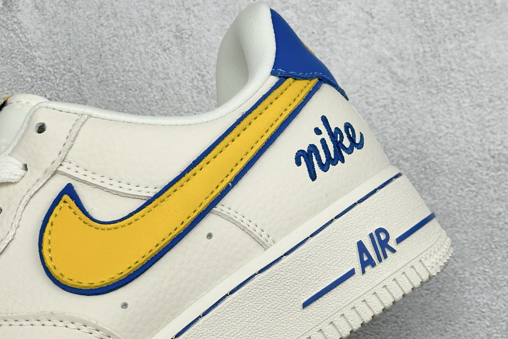 SC版Nike Air Force 1'07 Low 黄蓝撞色 空军一号低帮休闲板鞋 FV3694-112-Top High Quatity Cheap Sneakers Fashion Clothing Clothes Bags handbags Shoes of all Brand wholesale With The best Quality And Beautiful Price from China Factory Chinese suppliers wholesaler seller SC版Nike Air Force 1'07 Low 黄蓝撞色 空军一号低帮休闲板鞋 FV3694-112