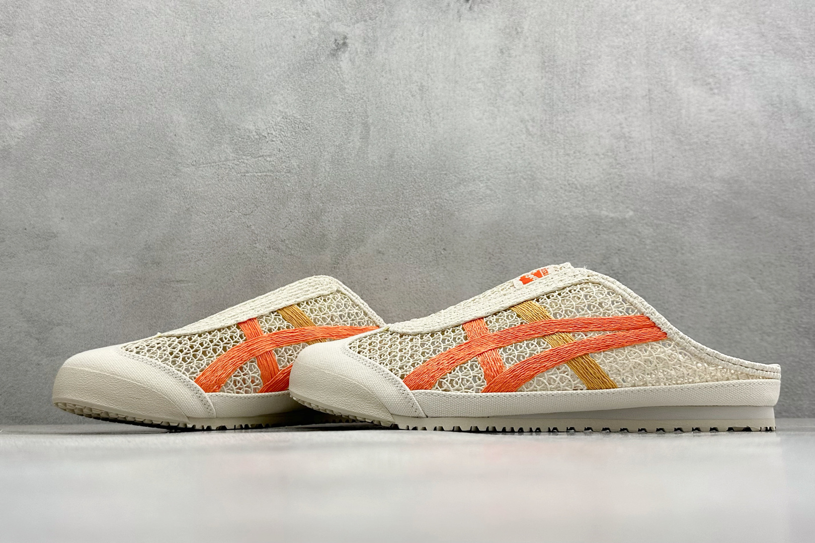 130 OnitsukaTige /鬼塚虎 Mexico 66 Sabot 网面透气一脚蹬半拖 1183C123-251