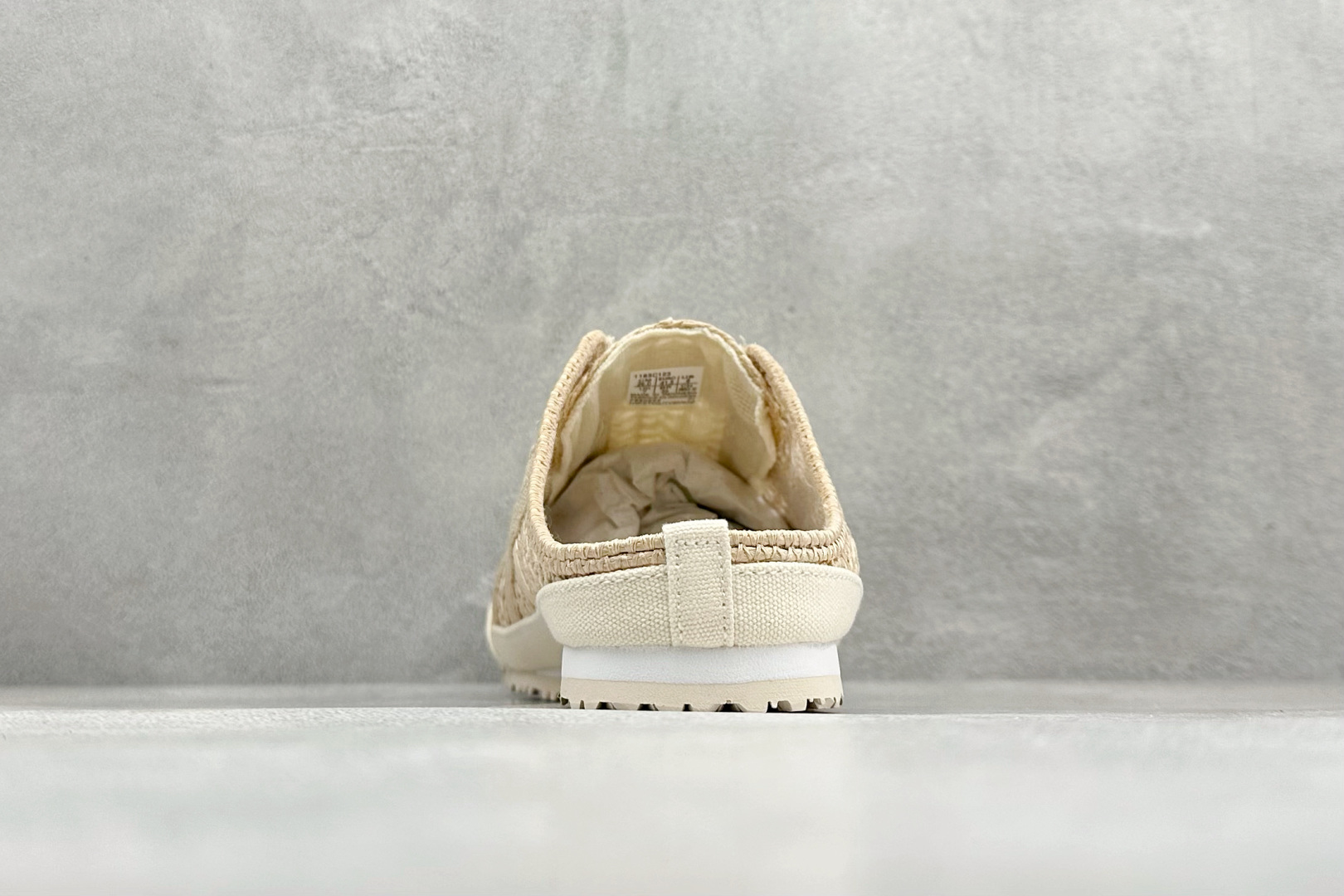 OnitsukaTige /鬼塚虎 Mexico 66 Sabot 网面透气一脚蹬半拖 1183C123-250-Top High Quatity Cheap Sneakers Fashion Clothing Clothes Bags handbags Shoes of all Brand wholesale With The best Quality And Beautiful Price from China Factory Chinese suppliers wholesaler seller OnitsukaTige /鬼塚虎 Mexico 66 Sabot 网面透气一脚蹬半拖 1183C123-250
