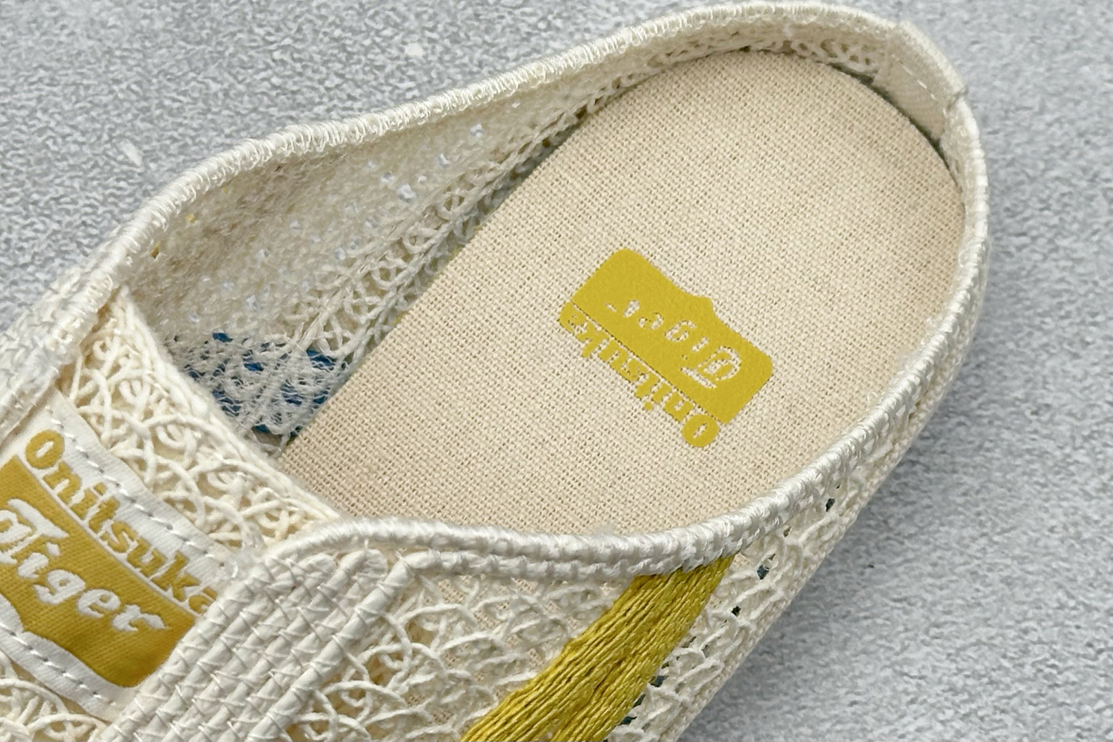 OnitsukaTige /鬼塚虎 Mexico 66 Sabot 网面透气一脚蹬半拖 1183C123-104-Top High Quatity Cheap Sneakers Fashion Clothing Clothes Bags handbags Shoes of all Brand wholesale With The best Quality And Beautiful Price from China Factory Chinese suppliers wholesaler seller OnitsukaTige /鬼塚虎 Mexico 66 Sabot 网面透气一脚蹬半拖 1183C123-104
