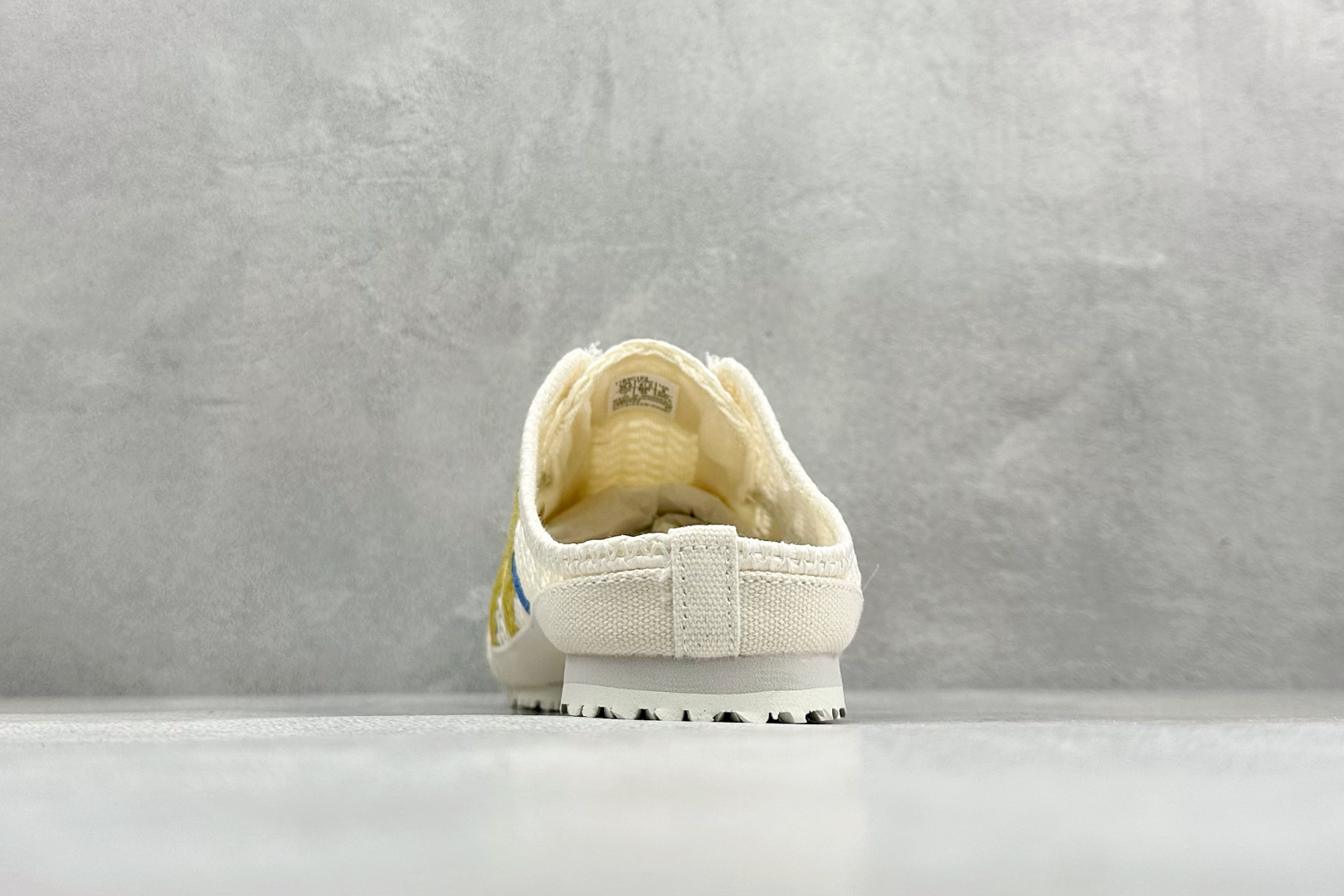 OnitsukaTige /鬼塚虎 Mexico 66 Sabot 网面透气一脚蹬半拖 1183C123-104-Top High Quatity Cheap Sneakers Fashion Clothing Clothes Bags handbags Shoes of all Brand wholesale With The best Quality And Beautiful Price from China Factory Chinese suppliers wholesaler seller OnitsukaTige /鬼塚虎 Mexico 66 Sabot 网面透气一脚蹬半拖 1183C123-104