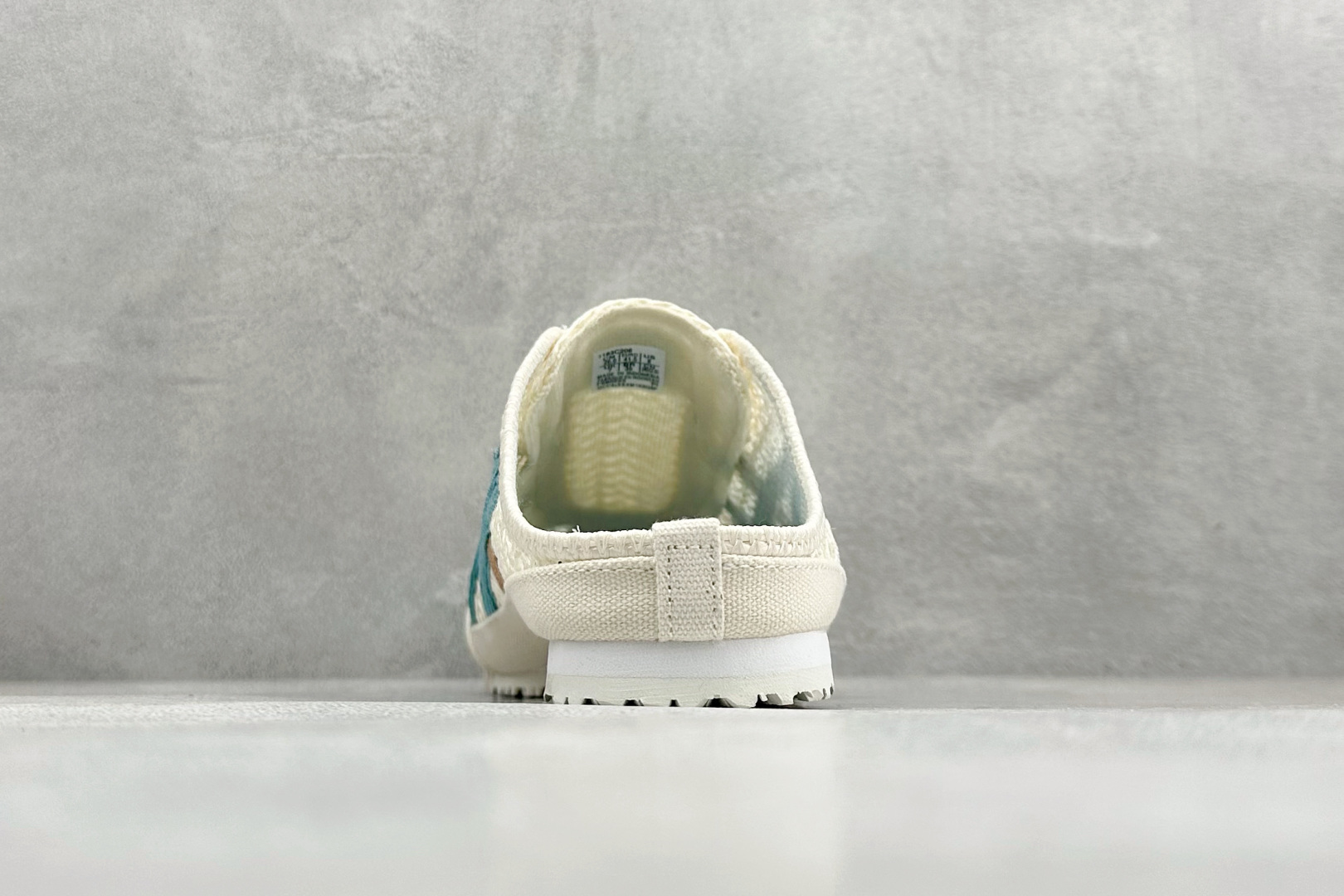OnitsukaTige /鬼塚虎 Mexico 66 Sabot 网面透气一脚蹬半拖 1183C208-100-Top High Quatity Cheap Sneakers Fashion Clothing Clothes Bags handbags Shoes of all Brand wholesale With The best Quality And Beautiful Price from China Factory Chinese suppliers wholesaler seller OnitsukaTige /鬼塚虎 Mexico 66 Sabot 网面透气一脚蹬半拖 1183C208-100