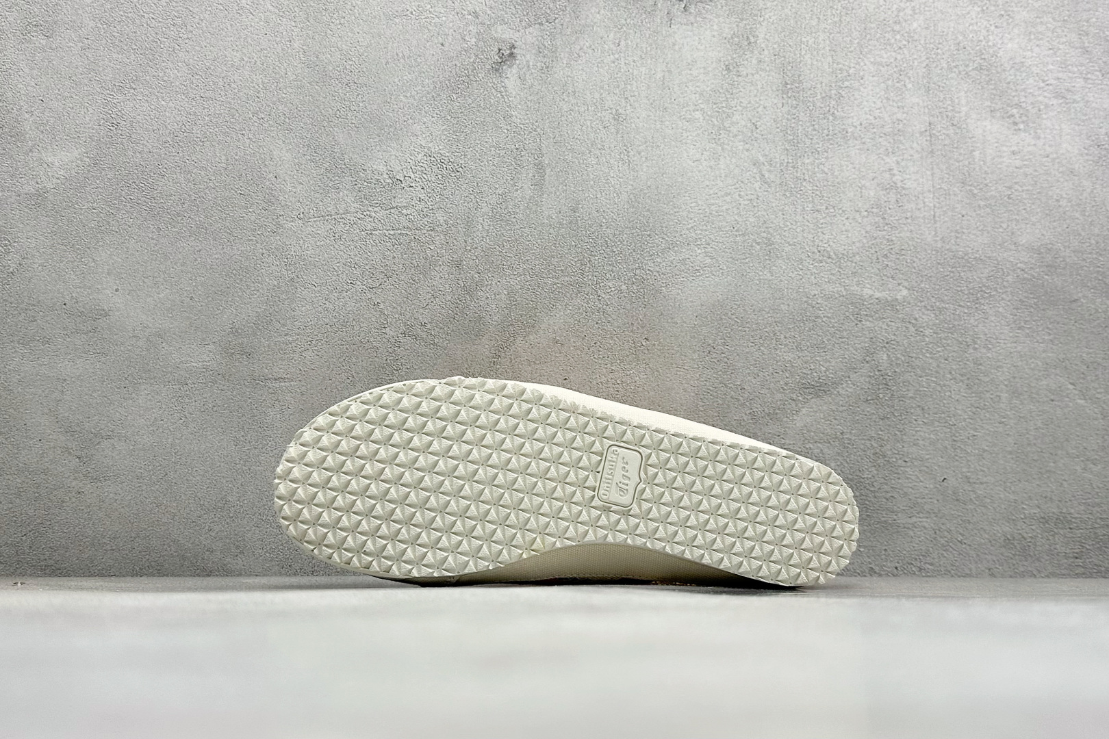 OnitsukaTige /鬼塚虎 Mexico 66 Sabot 网面透气一脚蹬半拖 1183A707-106
