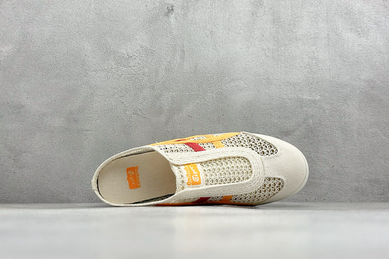 OnitsukaTige /鬼塚虎 Mexico 66 Sabot 网面透气一脚蹬半拖 1183A707-106