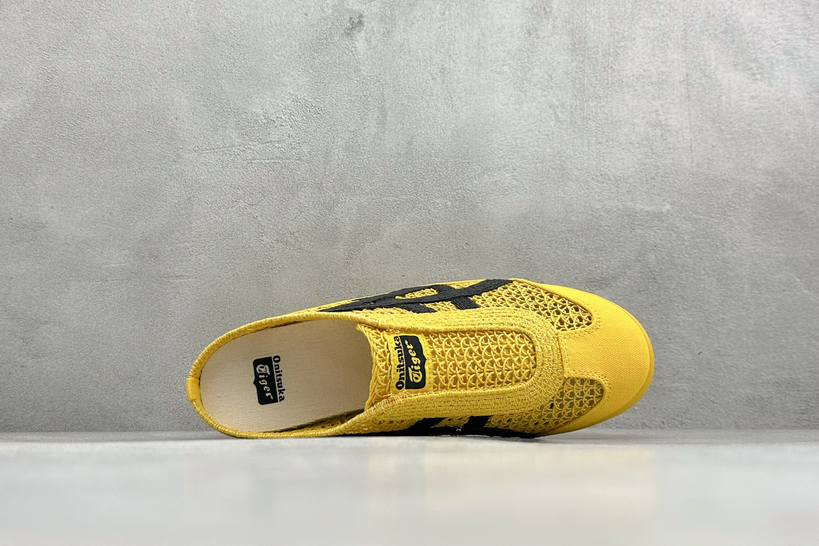 OnitsukaTige /鬼塚虎 Mexico 66 Sabot 网面透气一脚蹬半拖 1183C123-750-Top High Quatity Cheap Sneakers Fashion Clothing Clothes Bags handbags Shoes of all Brand wholesale With The best Quality And Beautiful Price from China Factory Chinese suppliers wholesaler seller OnitsukaTige /鬼塚虎 Mexico 66 Sabot 网面透气一脚蹬半拖 1183C123-750