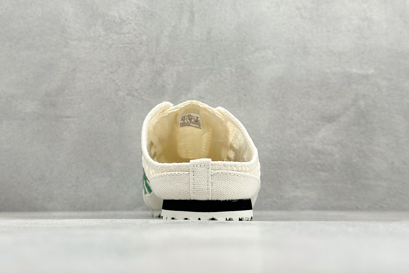 OnitsukaTige /鬼塚虎 Mexico 66 Sabot 网面透气一脚蹬半拖 1183C123-103-Top High Quatity Cheap Sneakers Fashion Clothing Clothes Bags handbags Shoes of all Brand wholesale With The best Quality And Beautiful Price from China Factory Chinese suppliers wholesaler seller OnitsukaTige /鬼塚虎 Mexico 66 Sabot 网面透气一脚蹬半拖 1183C123-103