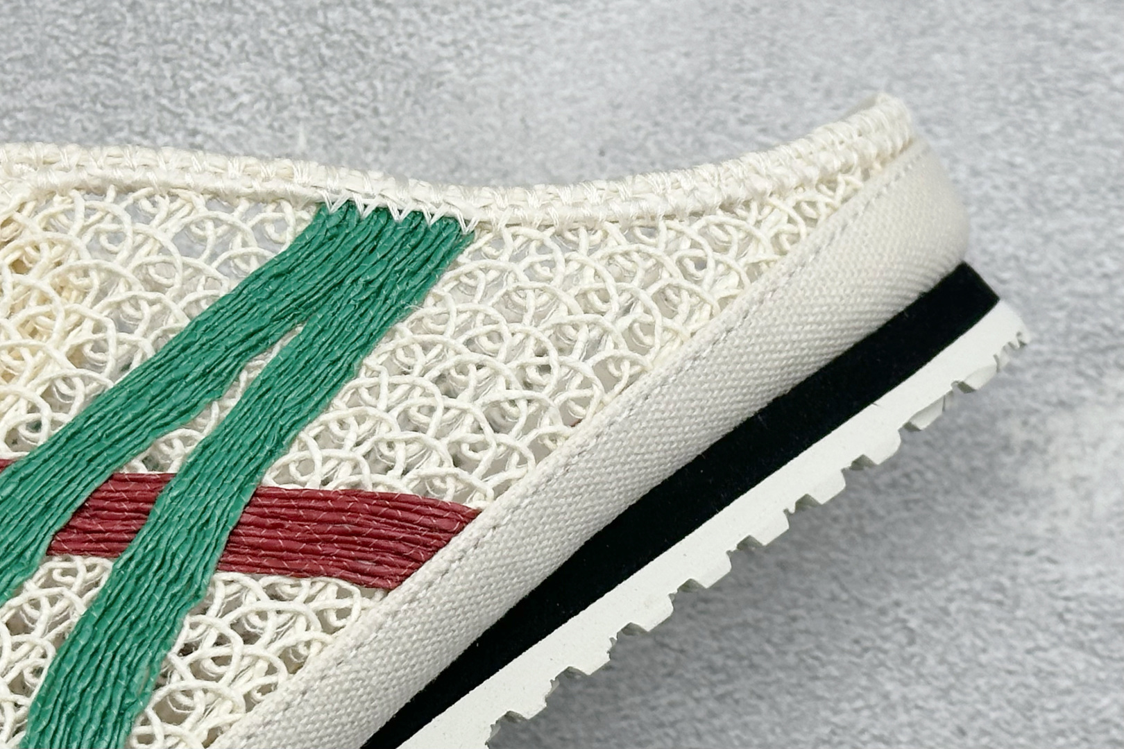 OnitsukaTige /鬼塚虎 Mexico 66 Sabot 网面透气一脚蹬半拖 1183C123-103-Top High Quatity Cheap Sneakers Fashion Clothing Clothes Bags handbags Shoes of all Brand wholesale With The best Quality And Beautiful Price from China Factory Chinese suppliers wholesaler seller OnitsukaTige /鬼塚虎 Mexico 66 Sabot 网面透气一脚蹬半拖 1183C123-103